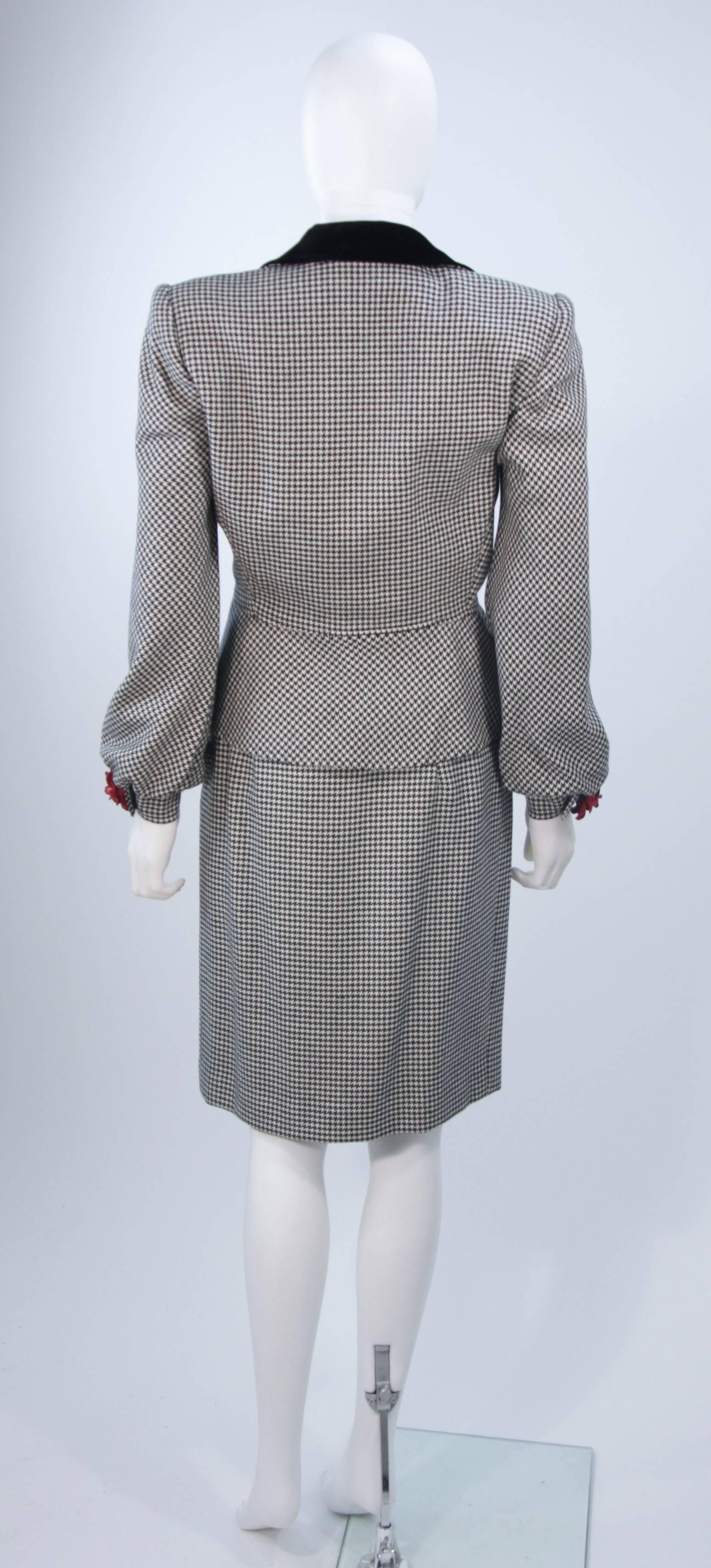 VALENTINO 1980's Rose Button Black and White Houndstooth Skirt Suit Size 8 2