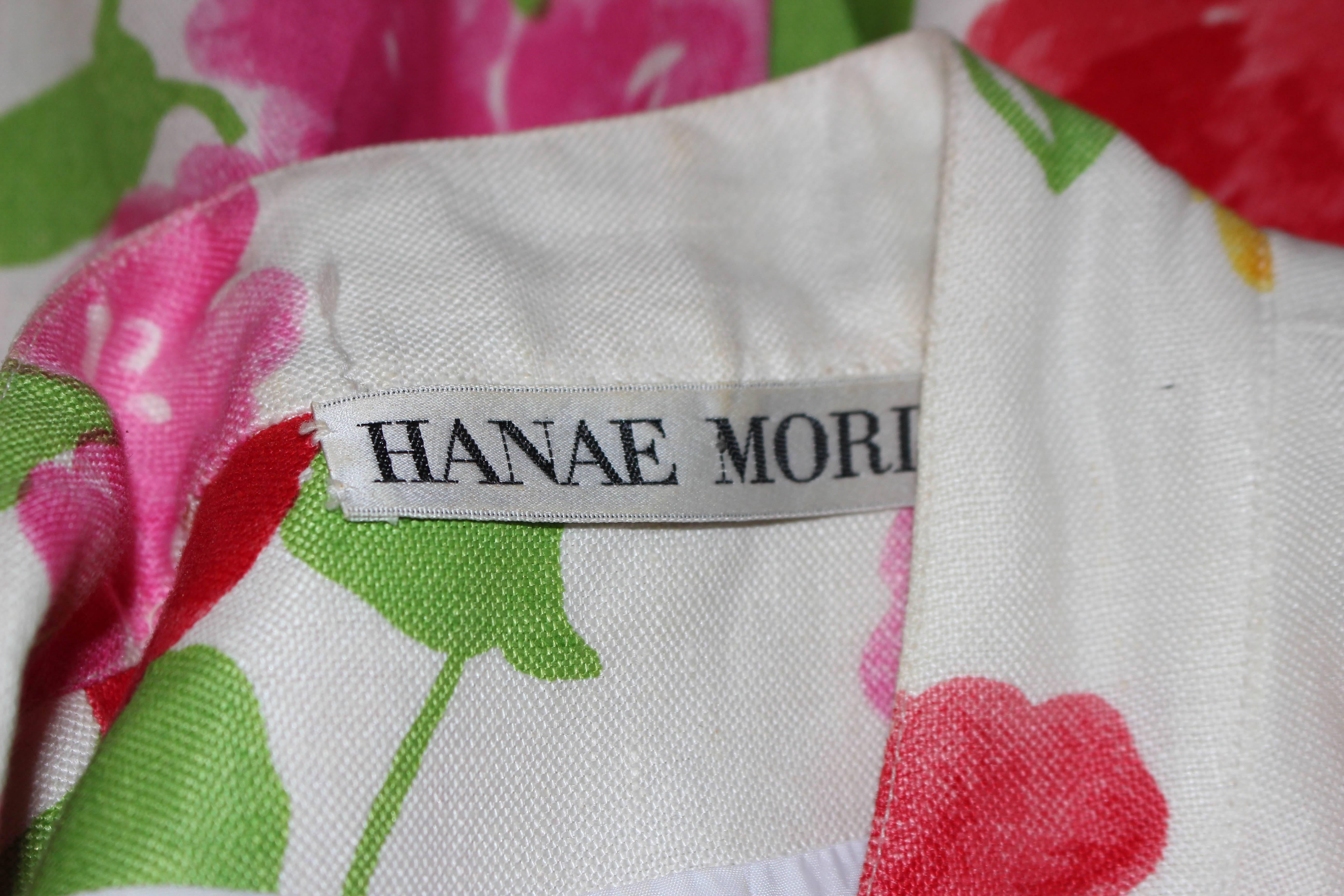 HANAE MORI White Floral Linen Dress with Gold Buttons Size 6 8 For Sale 4