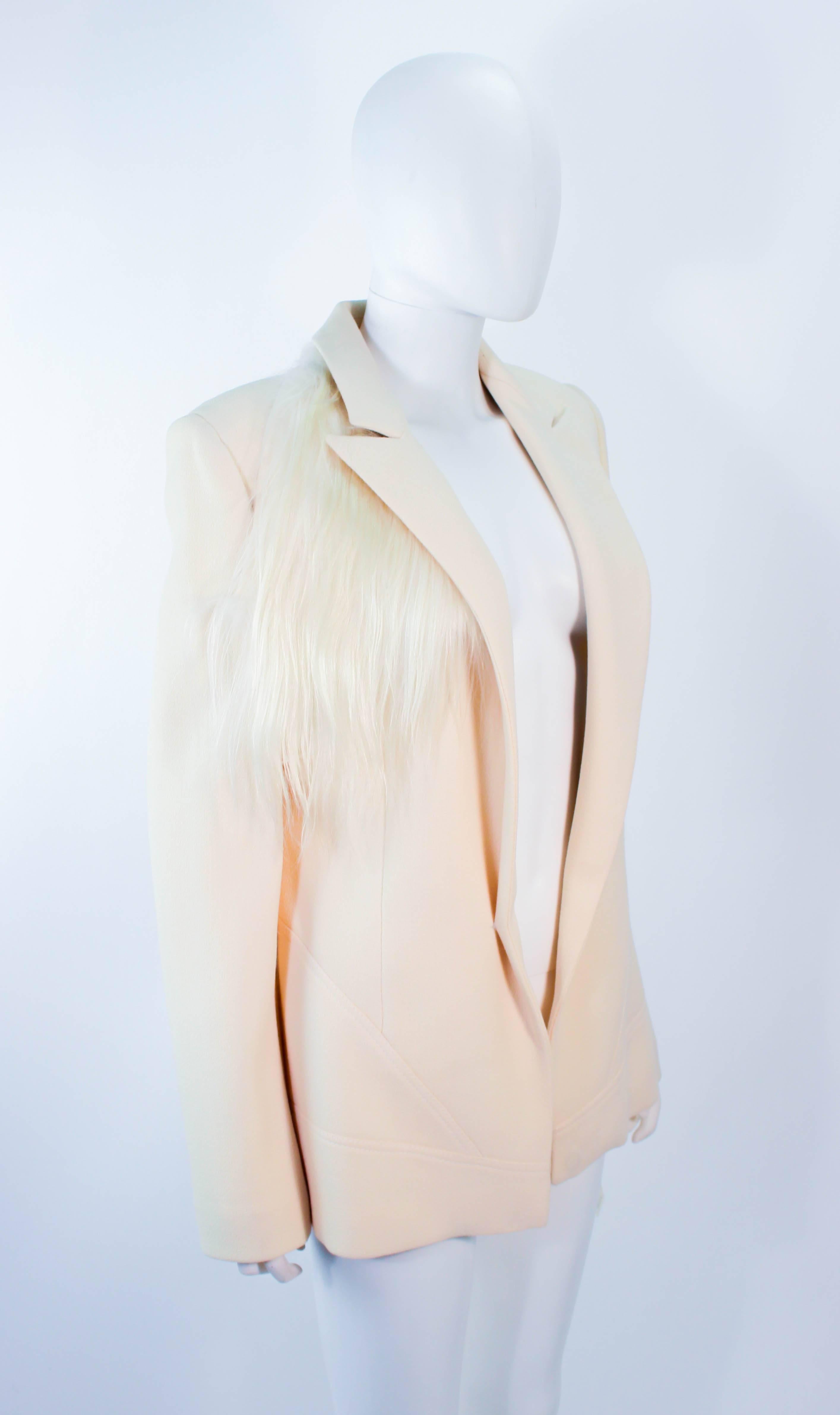 Women's FAUSTO PUGLISI Vintage Silk Cream and White Goat Hair Blazer Size 46 Large For Sale