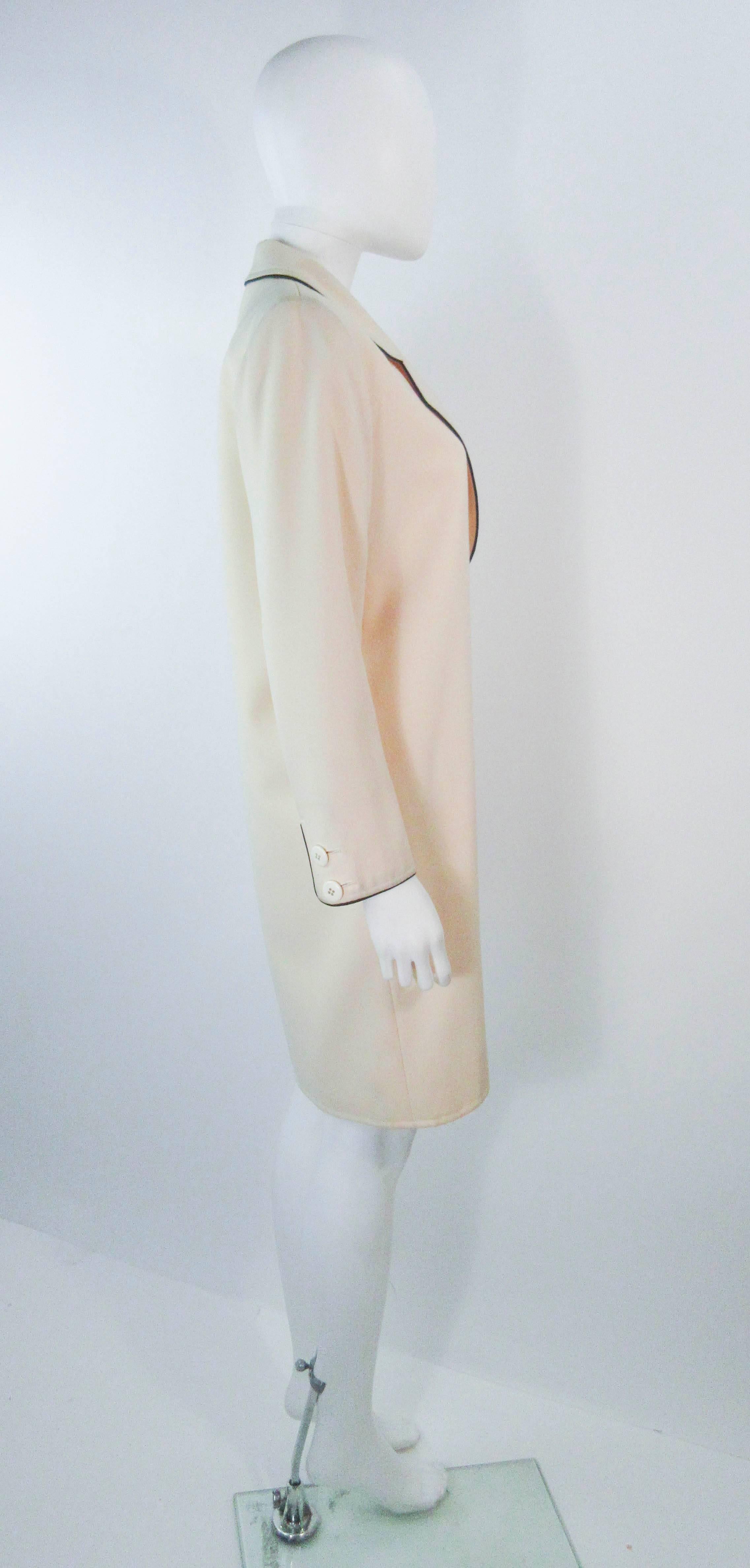 YVES SAINT LAURENT Ivory Cream Tuxedo Style Dress Coat Size Medium In Excellent Condition In Los Angeles, CA