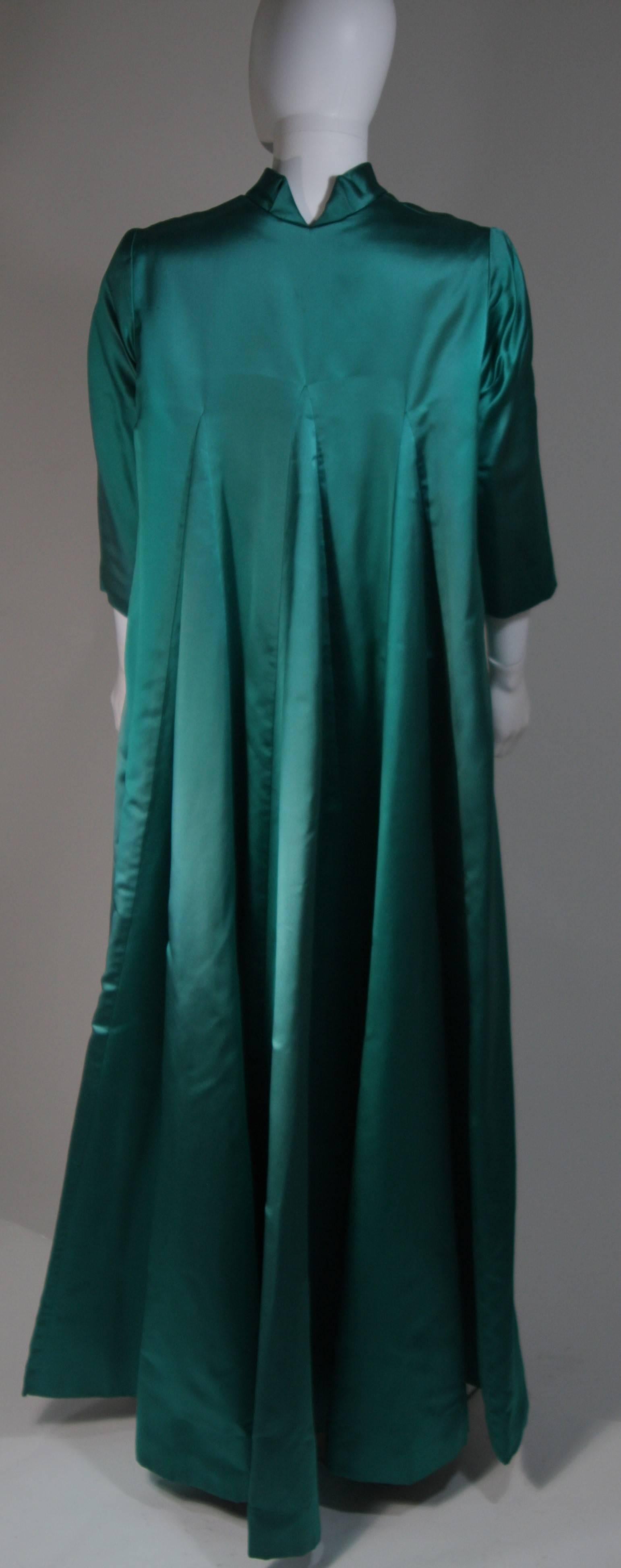 Galanos Green Silk Opera Coat Size Small For Sale 2