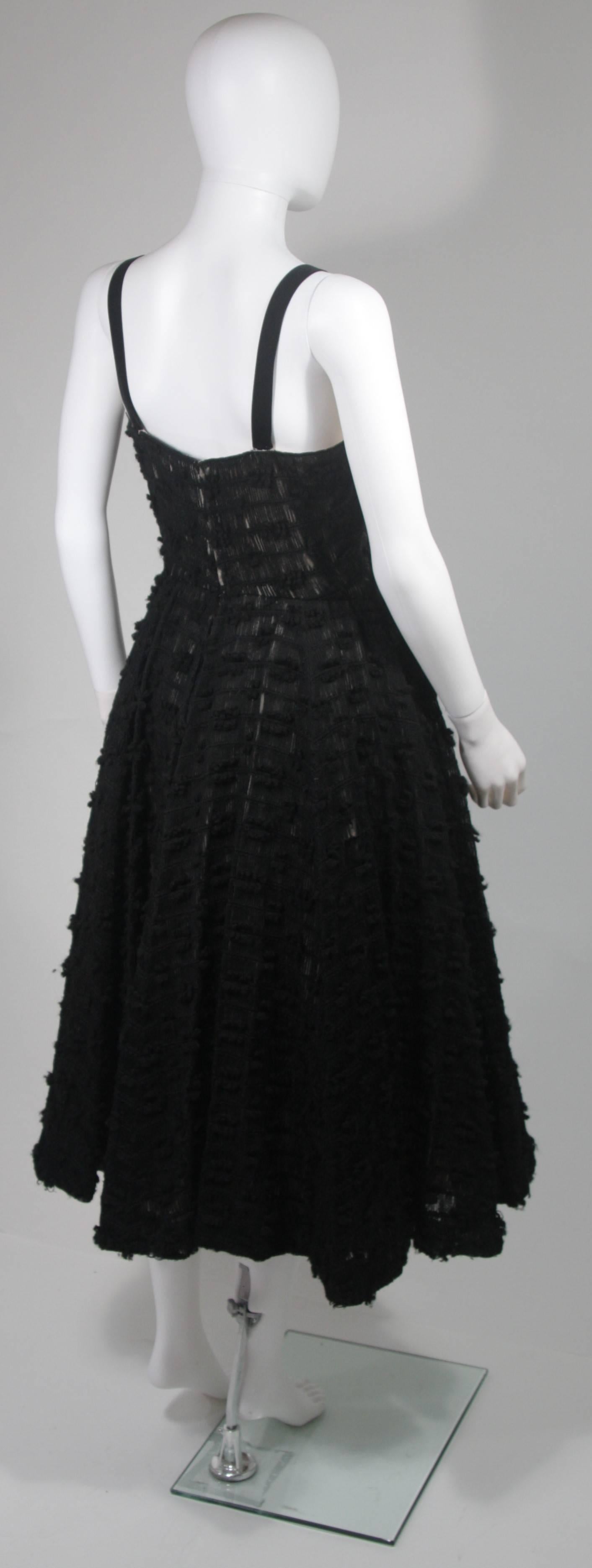 Vestido de cóctel de punto Rappi con capa interior nude Talla pequeña en venta 2
