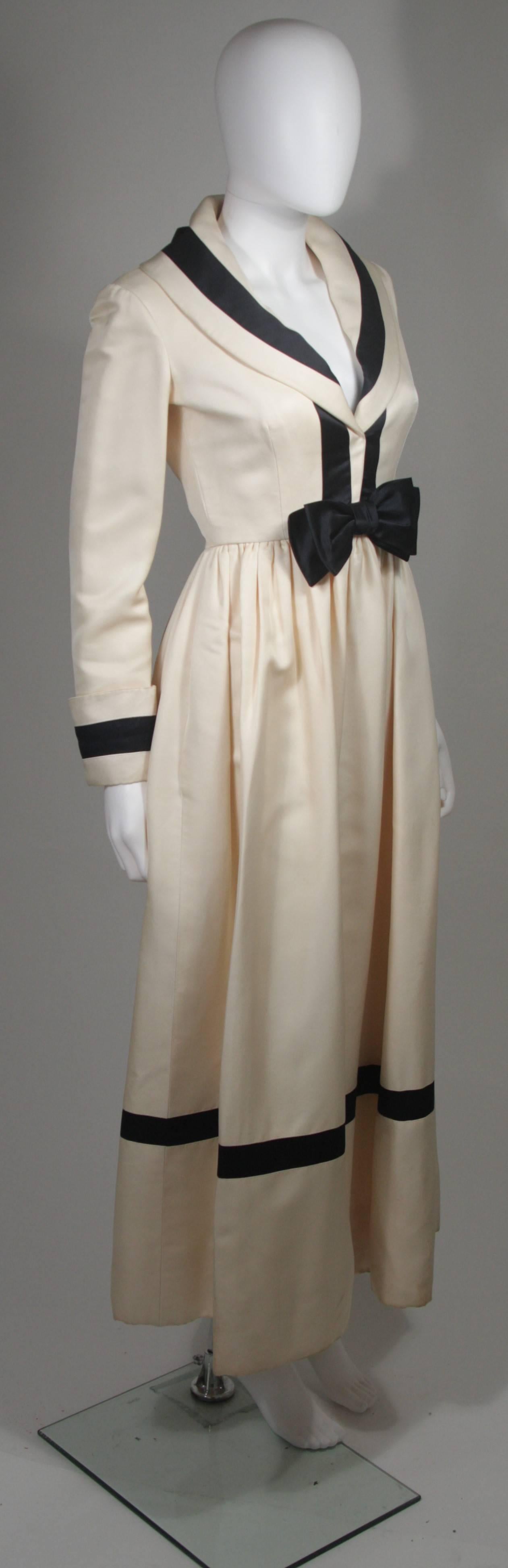 Geoffrey Beene Cream and Black Sailor Inspired Dress Size Small In Excellent Condition In Los Angeles, CA