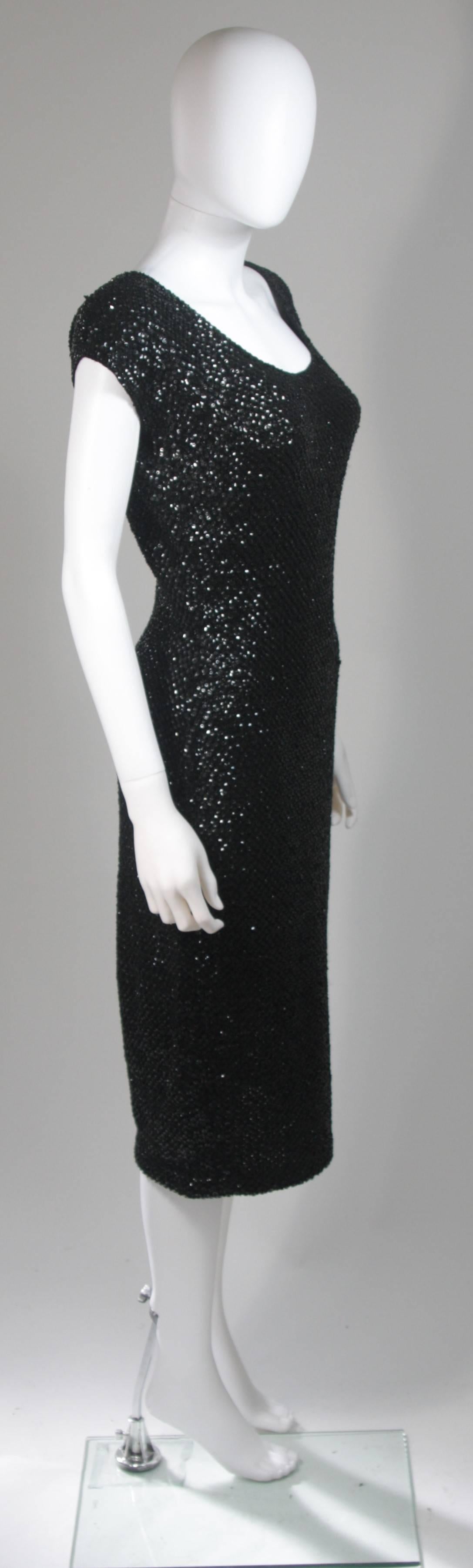 Gene Shelly Vestido de cóctel de punto negro de lana con adorno de lentejuelas en venta 1