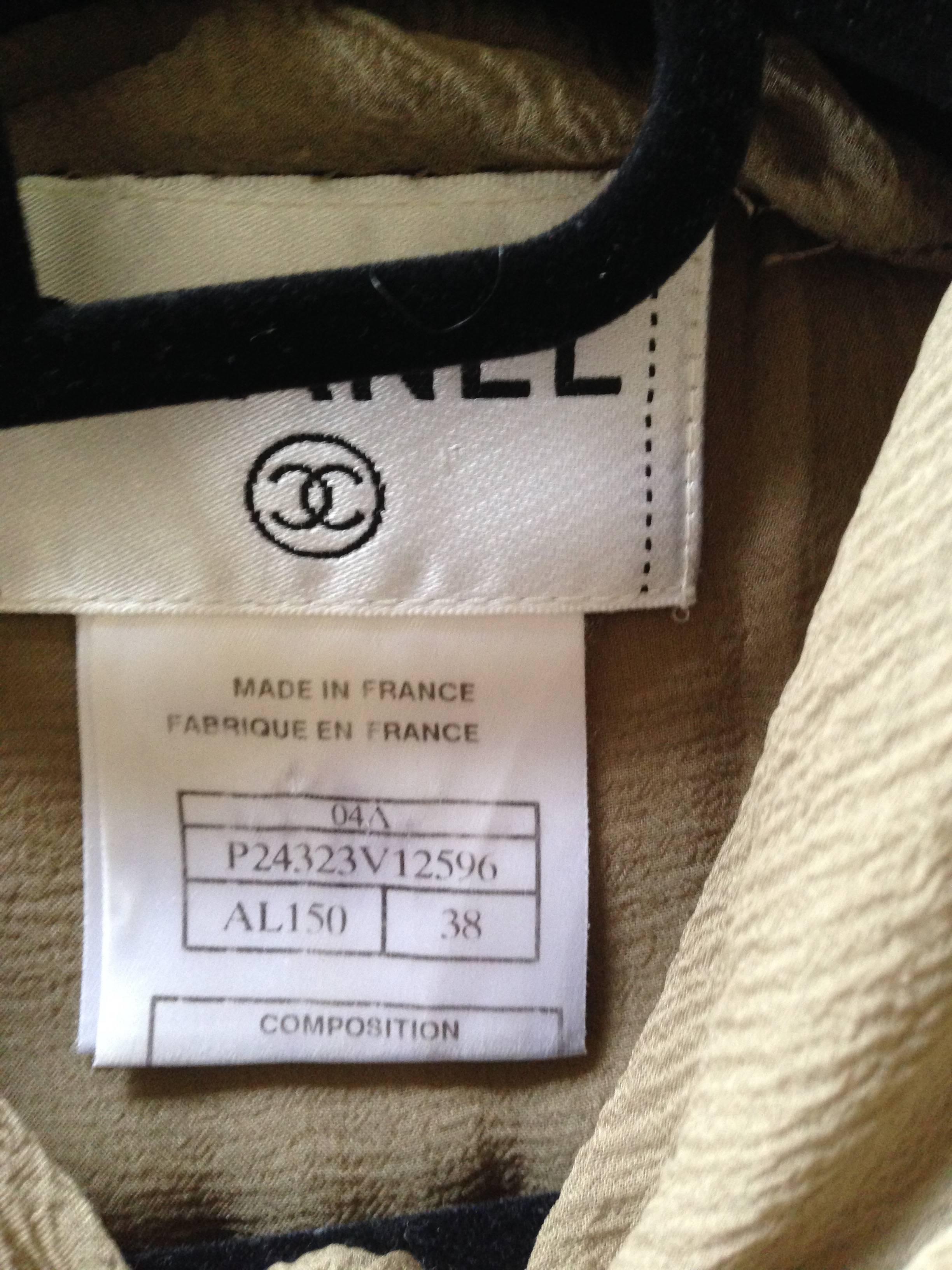 Chanel 2004A Taupe 1920s Style Pleated Sheer Silk 3/4 Length Dress With Bow FR38 For Sale 5