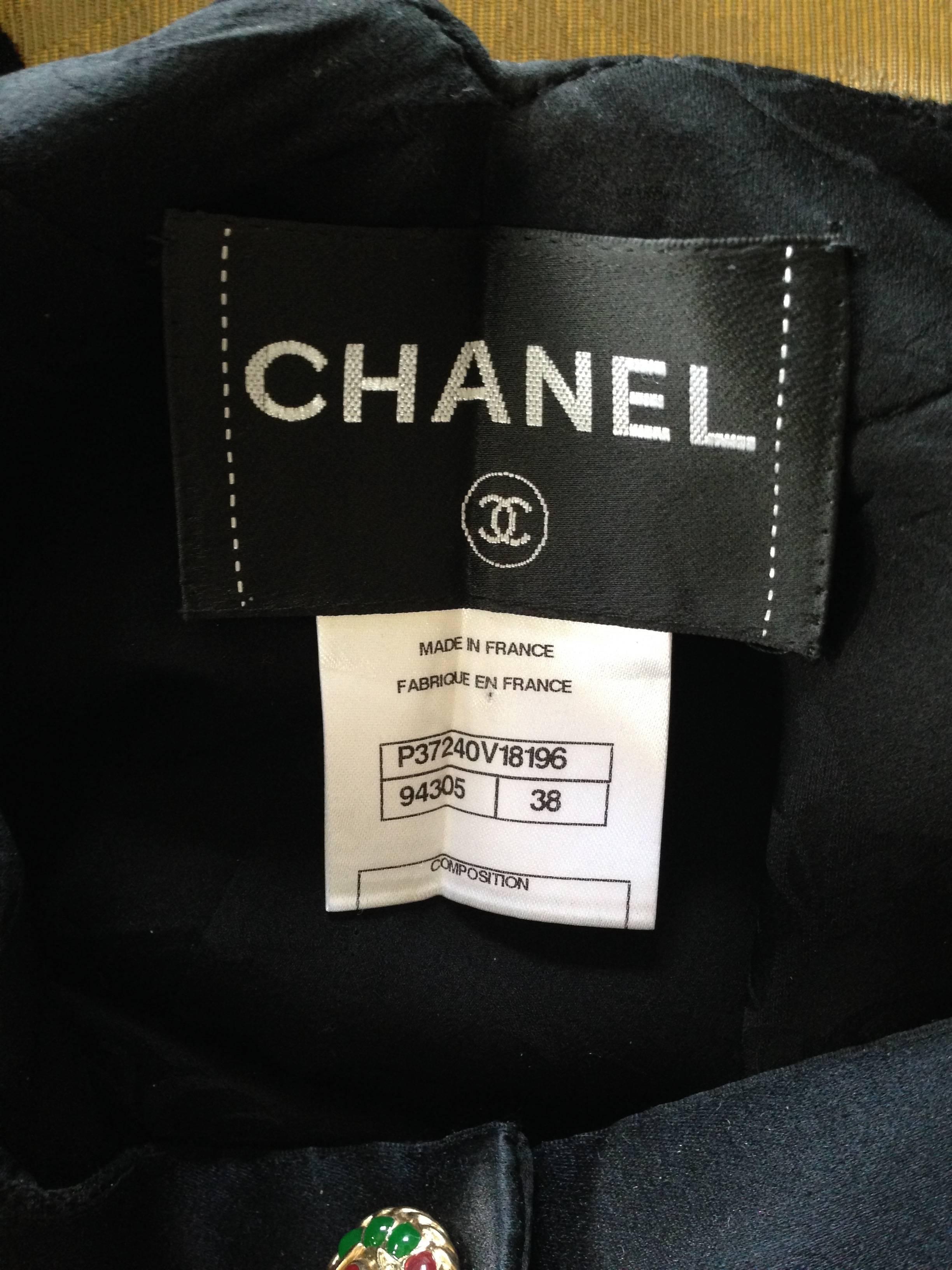 2011A Chanel Wool Boucle Jacket w/Blk Satin Ribbon Trim & Gripoix Buttons FR 38 5