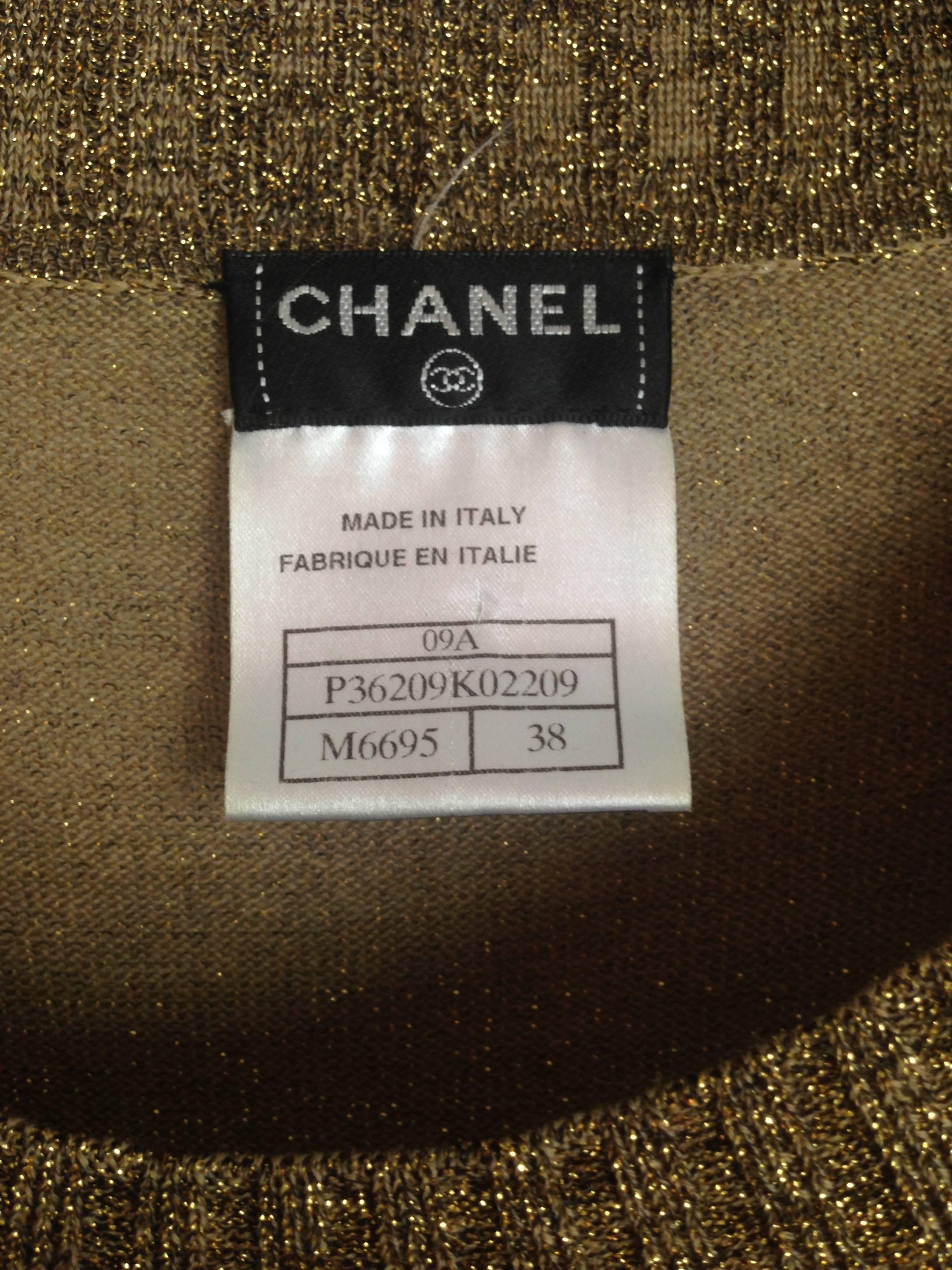 2009A Chanel Metallic Gold Knit Basic Dress FR 38 For Sale 2