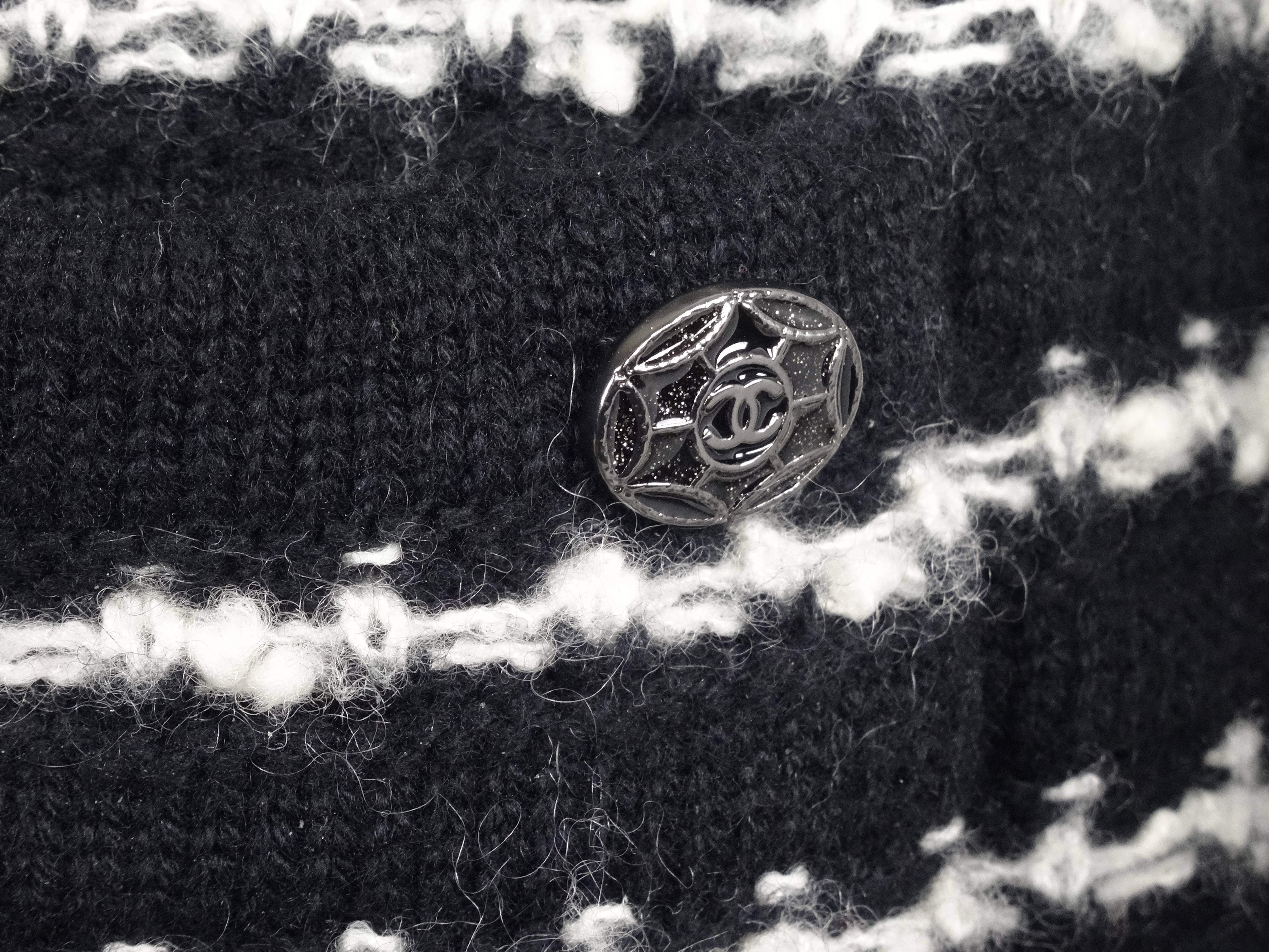Chanel 2010A Black & White Cashmere/Wool Cardigan Vest and Skirt For Sale 3