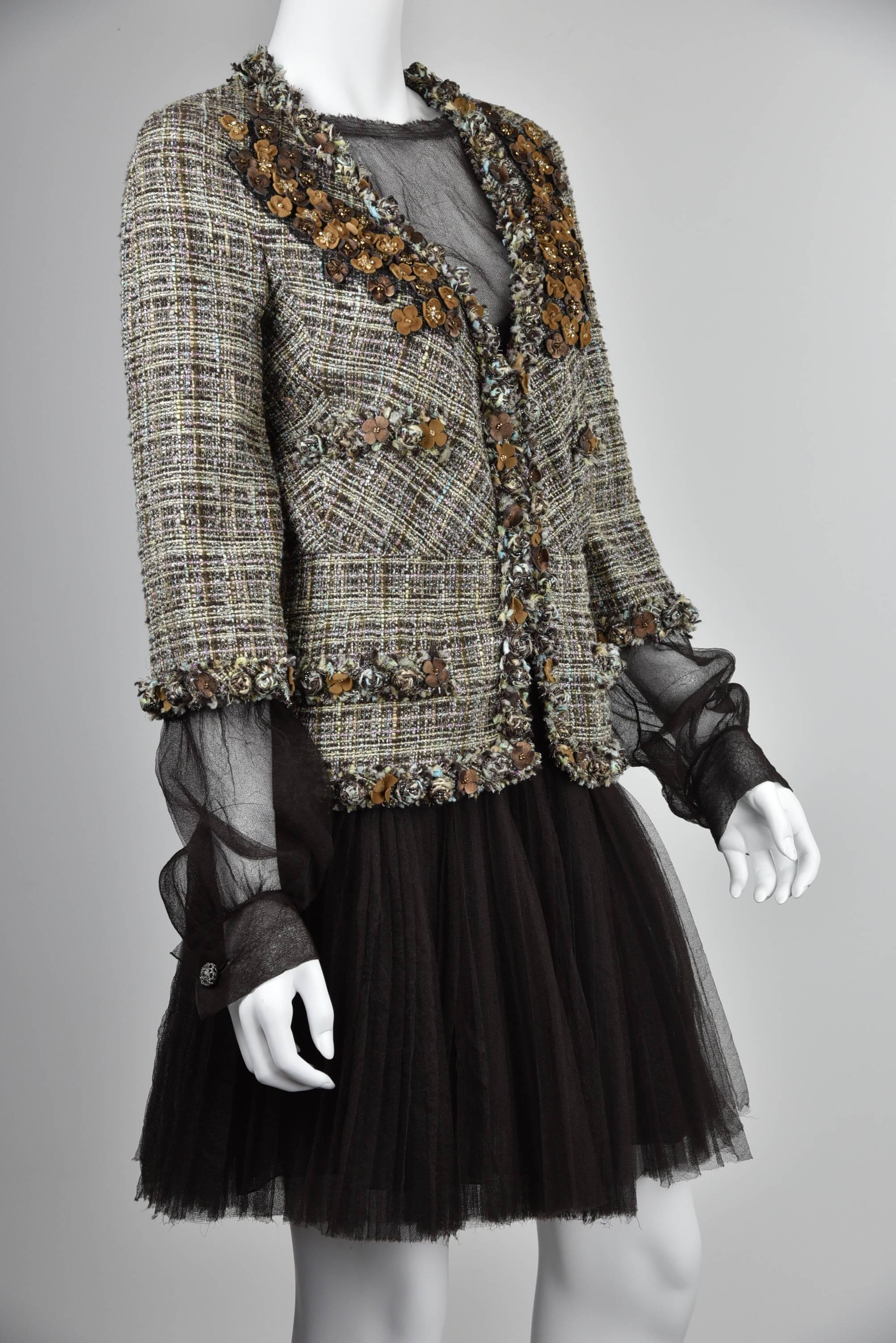 Black Chanel 2007A Demi Couture Brown TweedJacket/ Dress with Lambskin Flowers  FR 42 For Sale