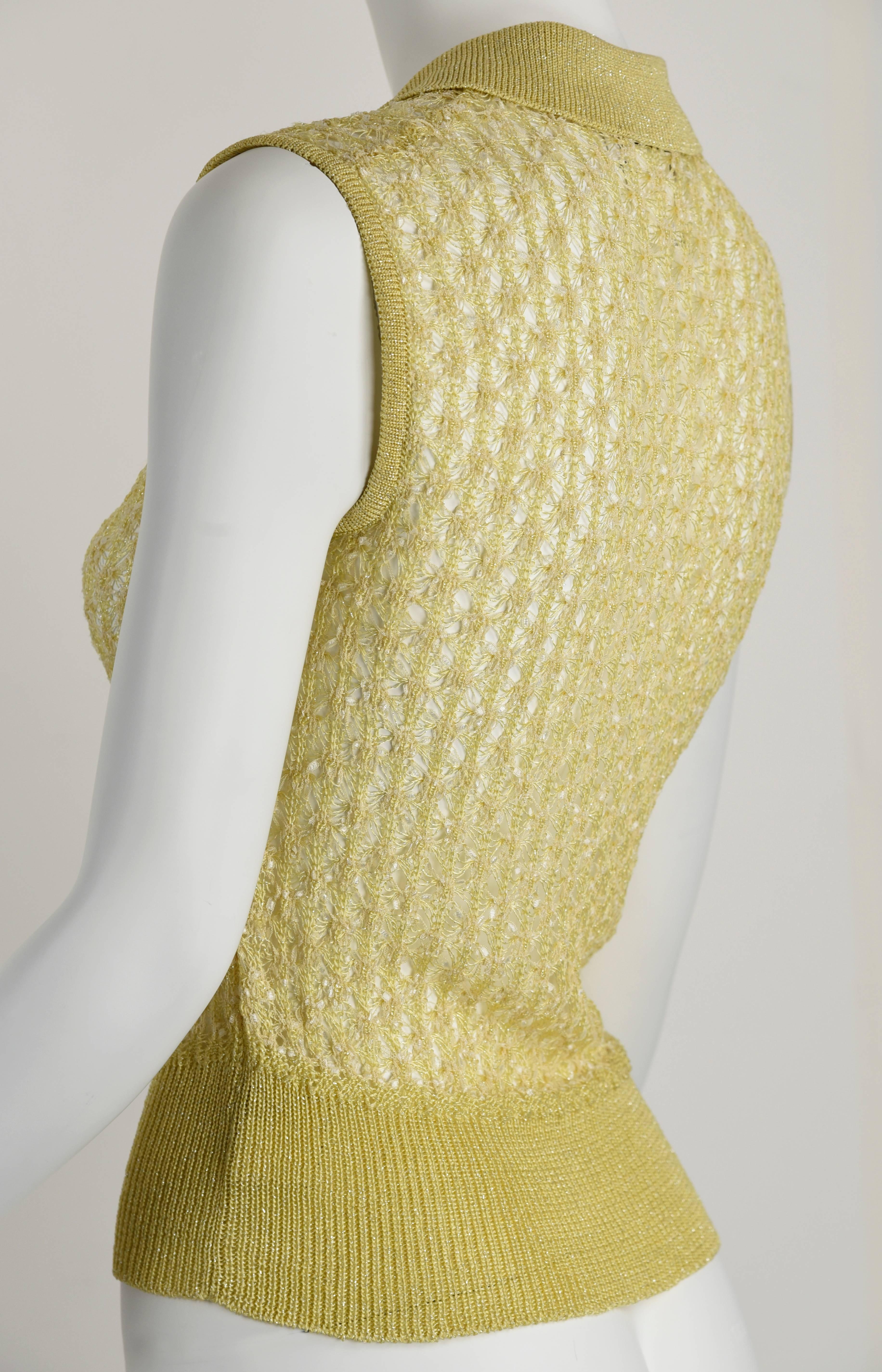 Chanel Boutique 1997P Gold/Metallic Crochet Sleeveless Top with Clear Buttons 42 In New Condition For Sale In Portland, OR
