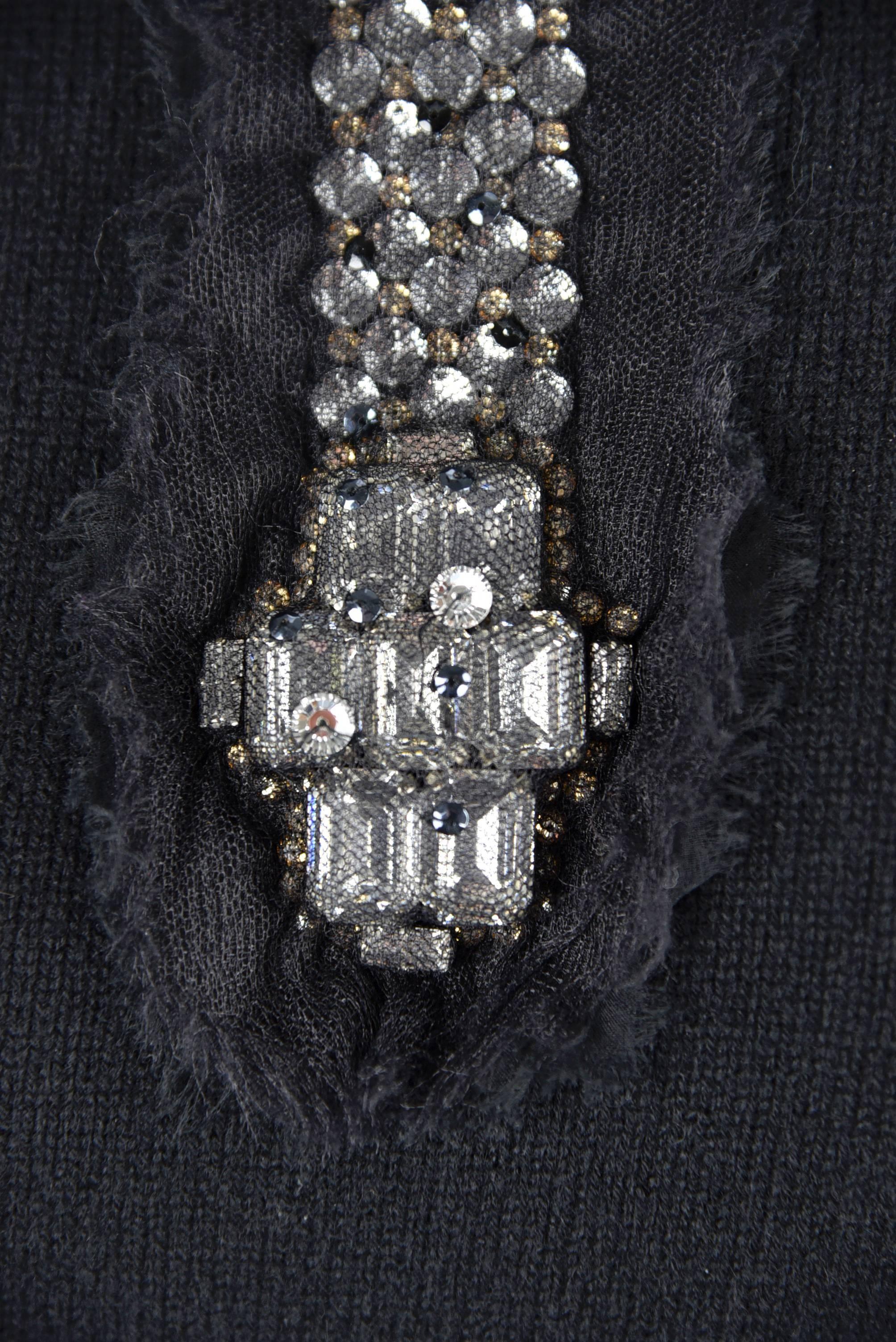 Chanel 1994 Black Cashmere Sweater with Large Elaborate Rhinestones in Mesh FR40 For Sale 2