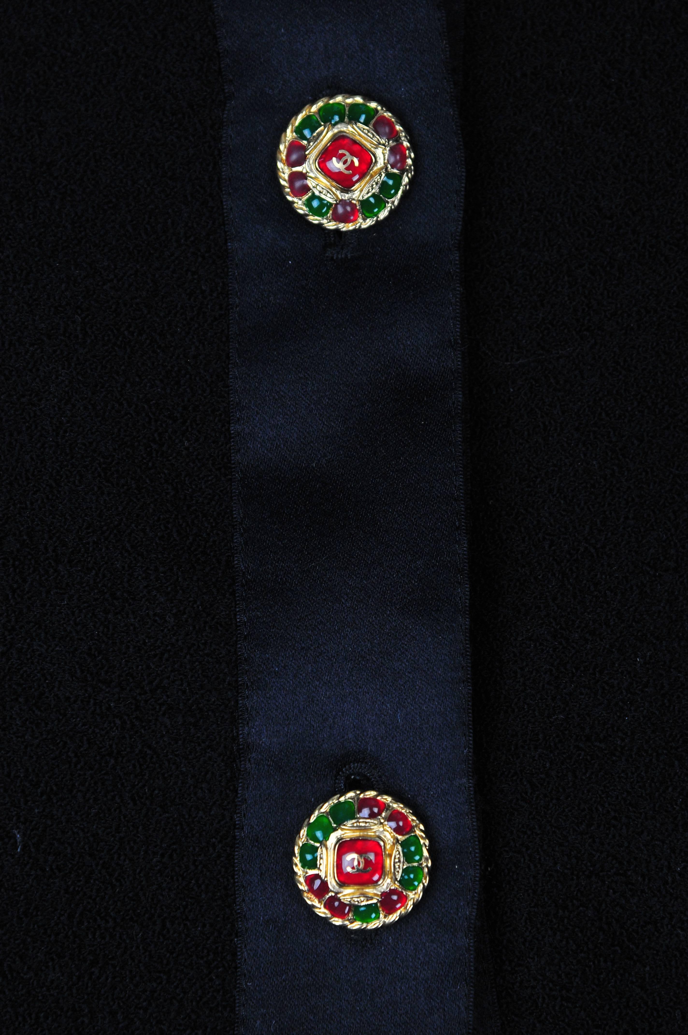 2011A Chanel Wool Boucle Jacket w/Blk Satin Ribbon Trim & Gripoix Buttons FR 38 4