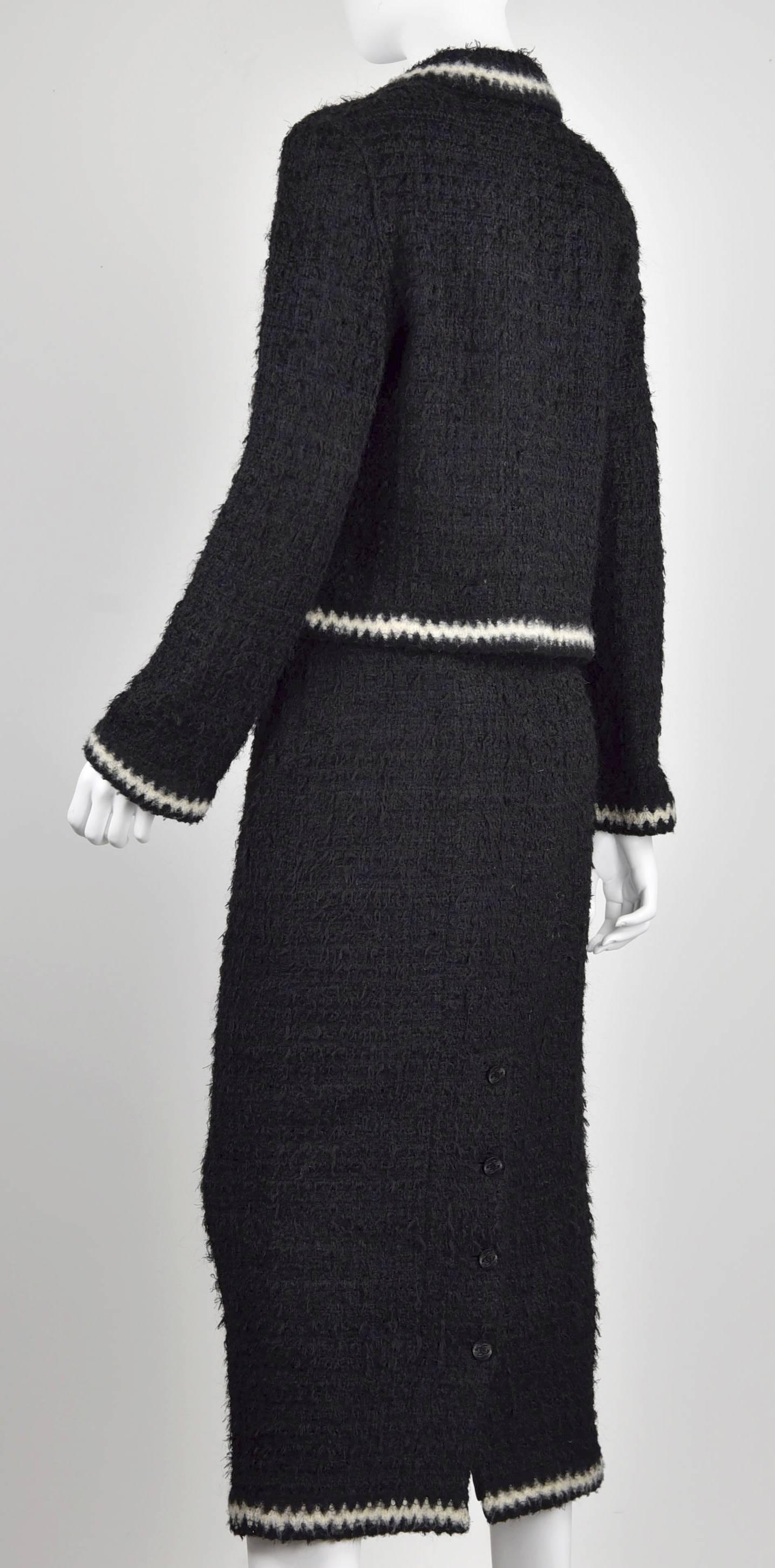 1998A Chanel Mohair/Wool Jacket & Long Skirt with White Zig Zag Trim FR 38 In Excellent Condition For Sale In Portland, OR