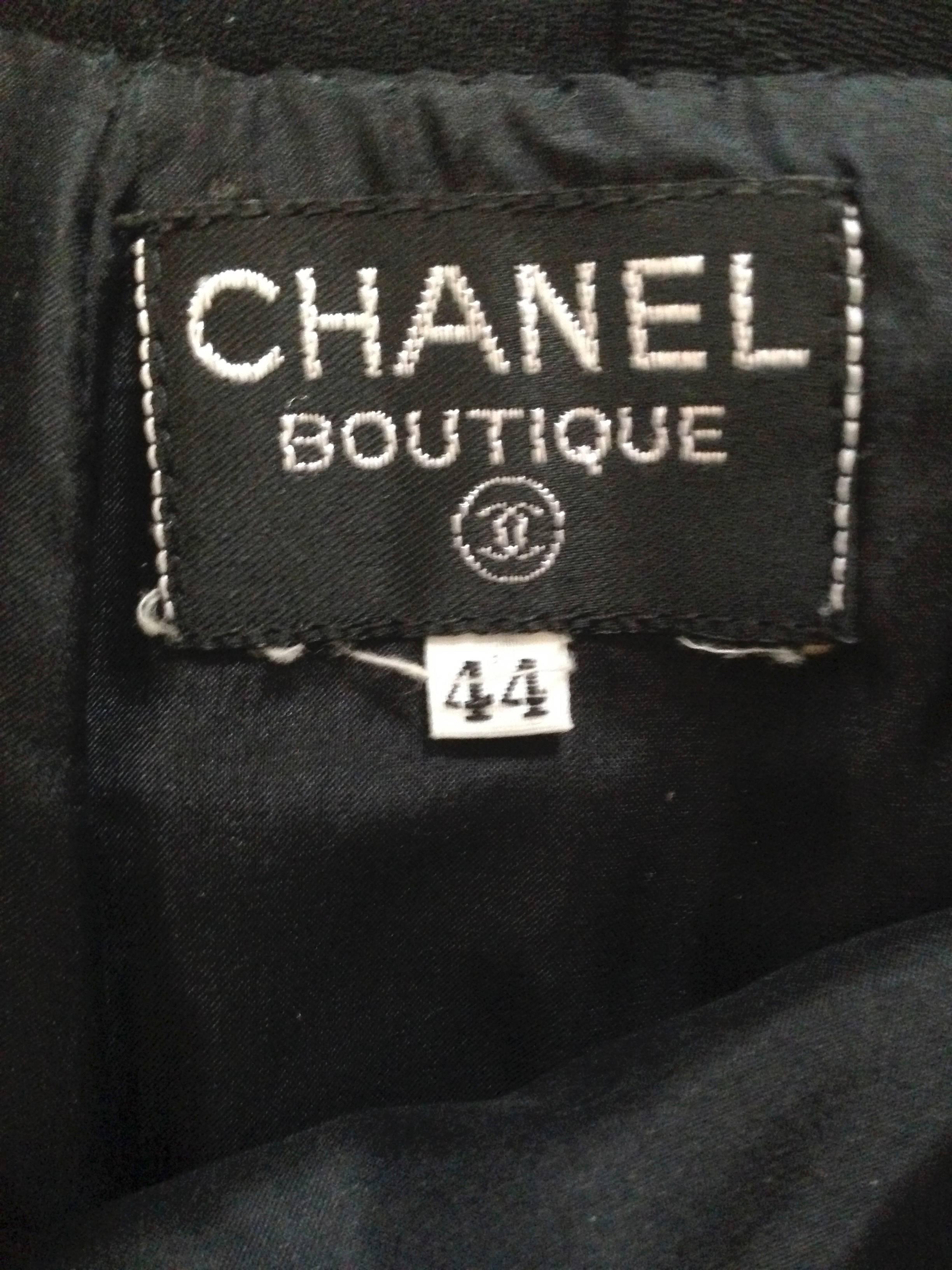 1980's Boutique Black Wool Pants With Cuffs & Famous HistoricChanel Buttons FR 4 For Sale 3