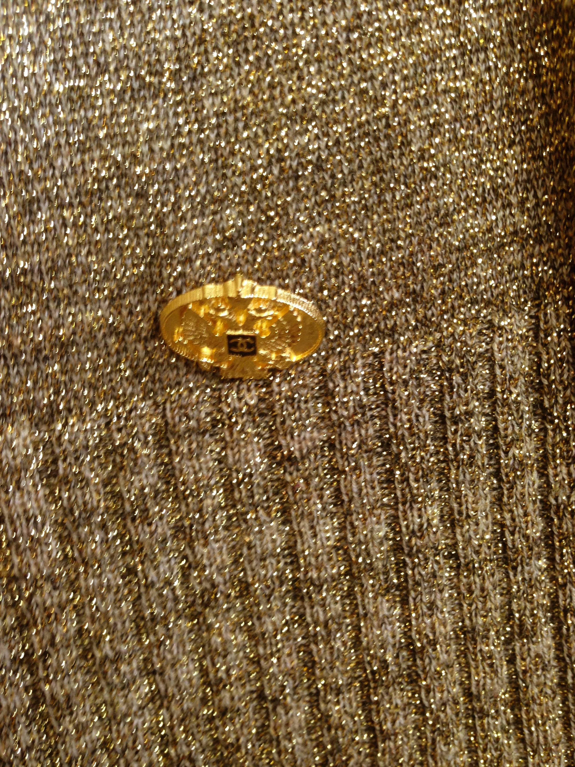 Women's 2009A Chanel Metallic Gold Knit Basic Dress FR 38 For Sale