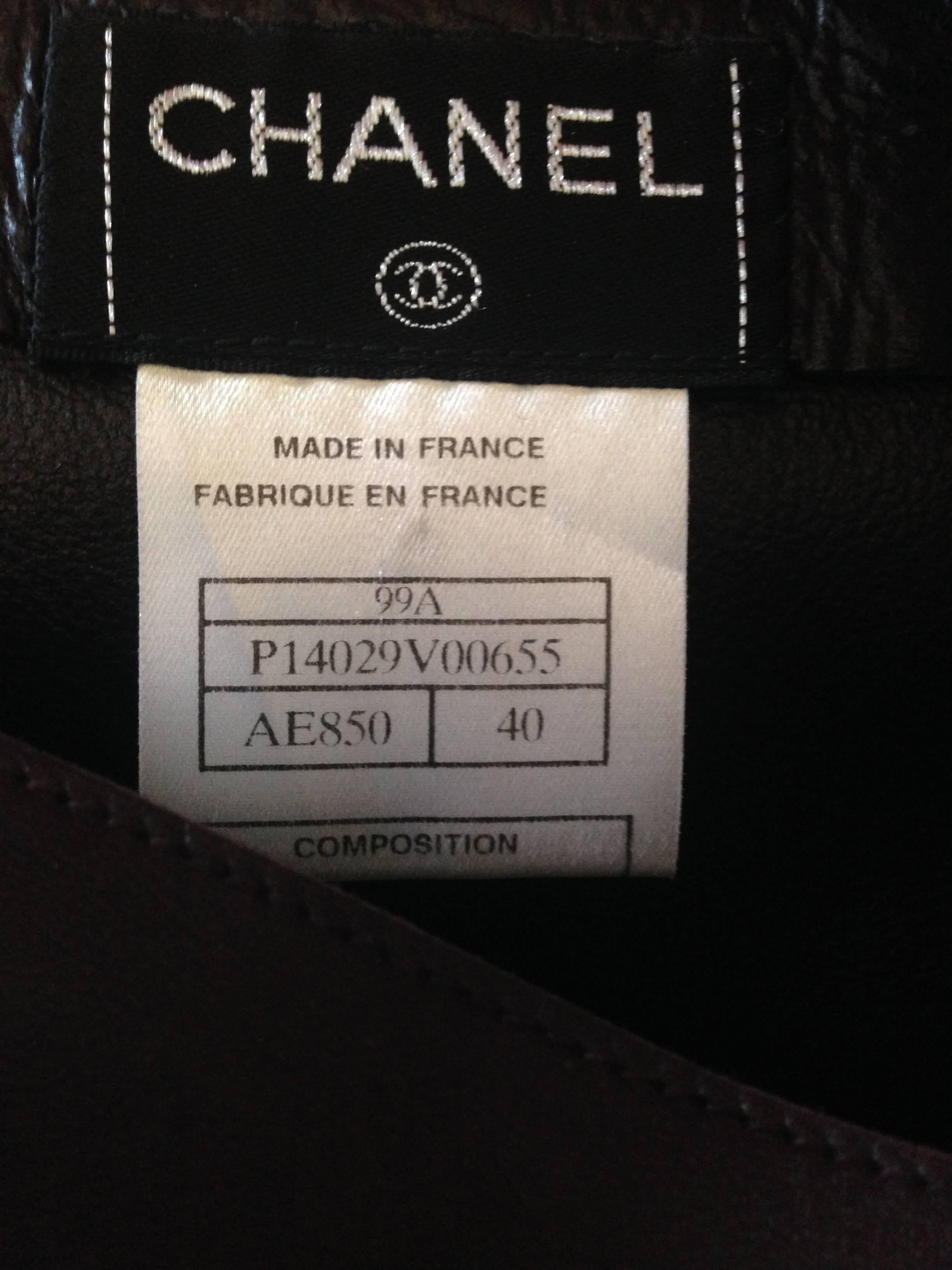 1999A Chanel Aubergine Leather Wrap A-Line Skirt  FR 40 For Sale 4