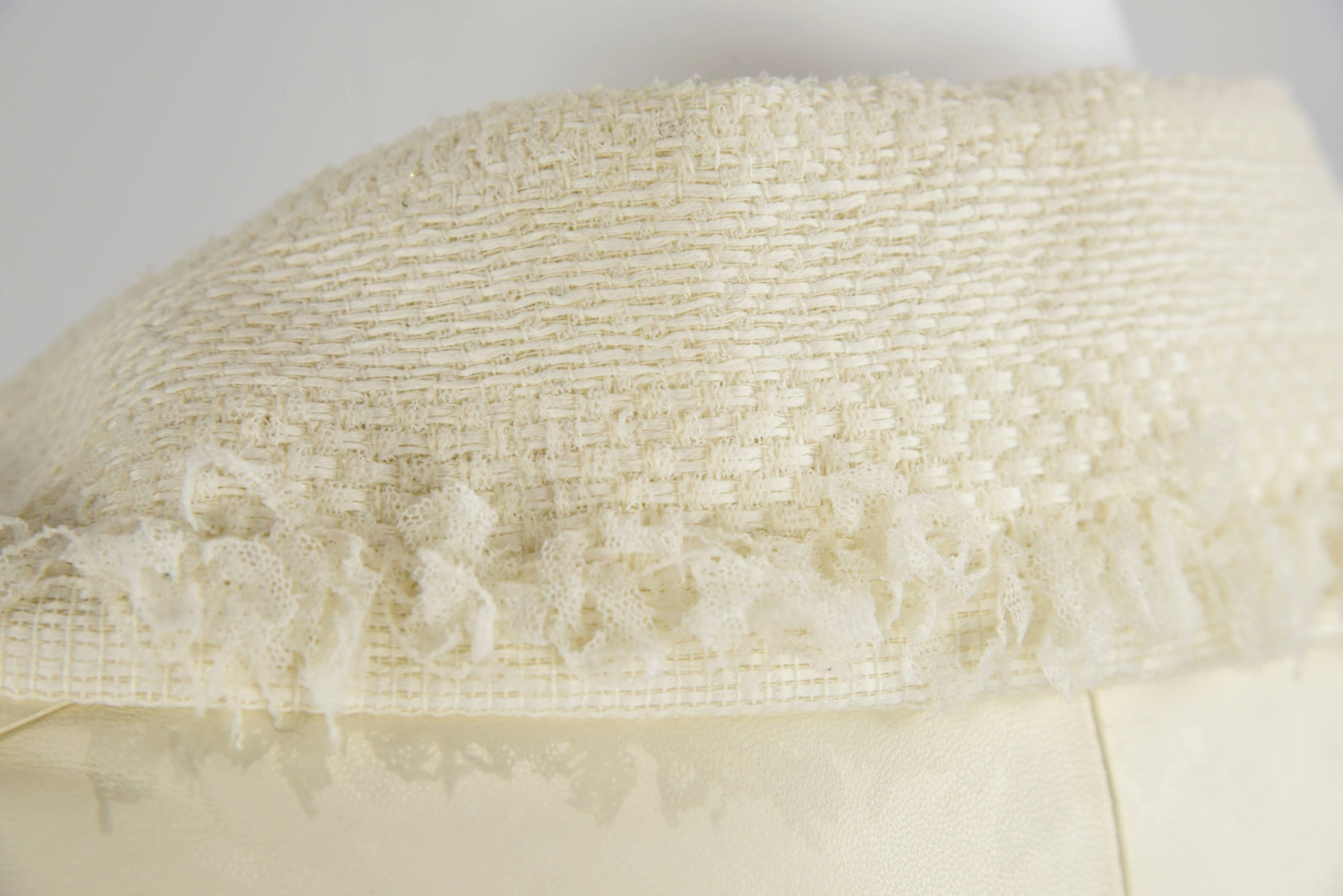 2008 Chanel White Lambskin Dress with Lambskin, Suede & Gripoix Belt, Size 38 For Sale 4