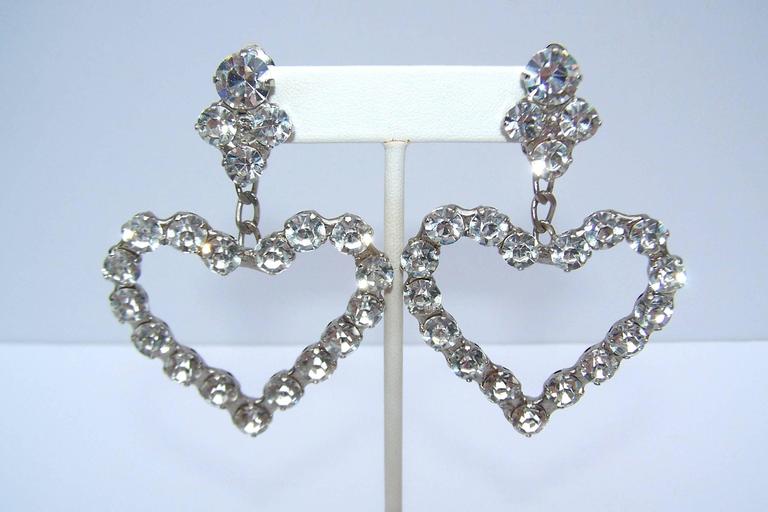 Dazzling 1980's Rhinestone Heart Clip On Dangle Earrings at 1stDibs
