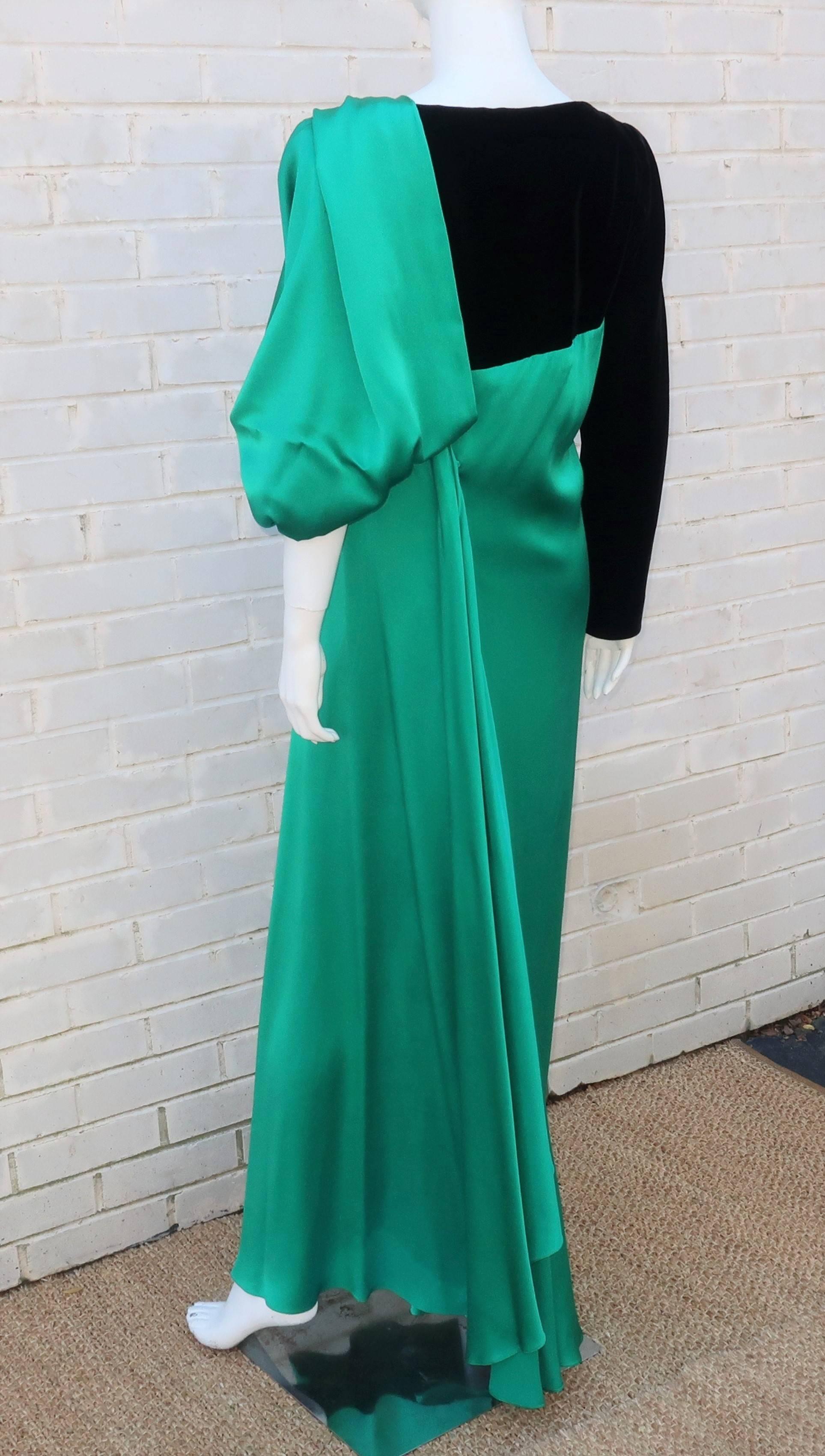 1980's Jacqueline de Ribes Jade Green Silk & Black Velvet Evening Gown 3