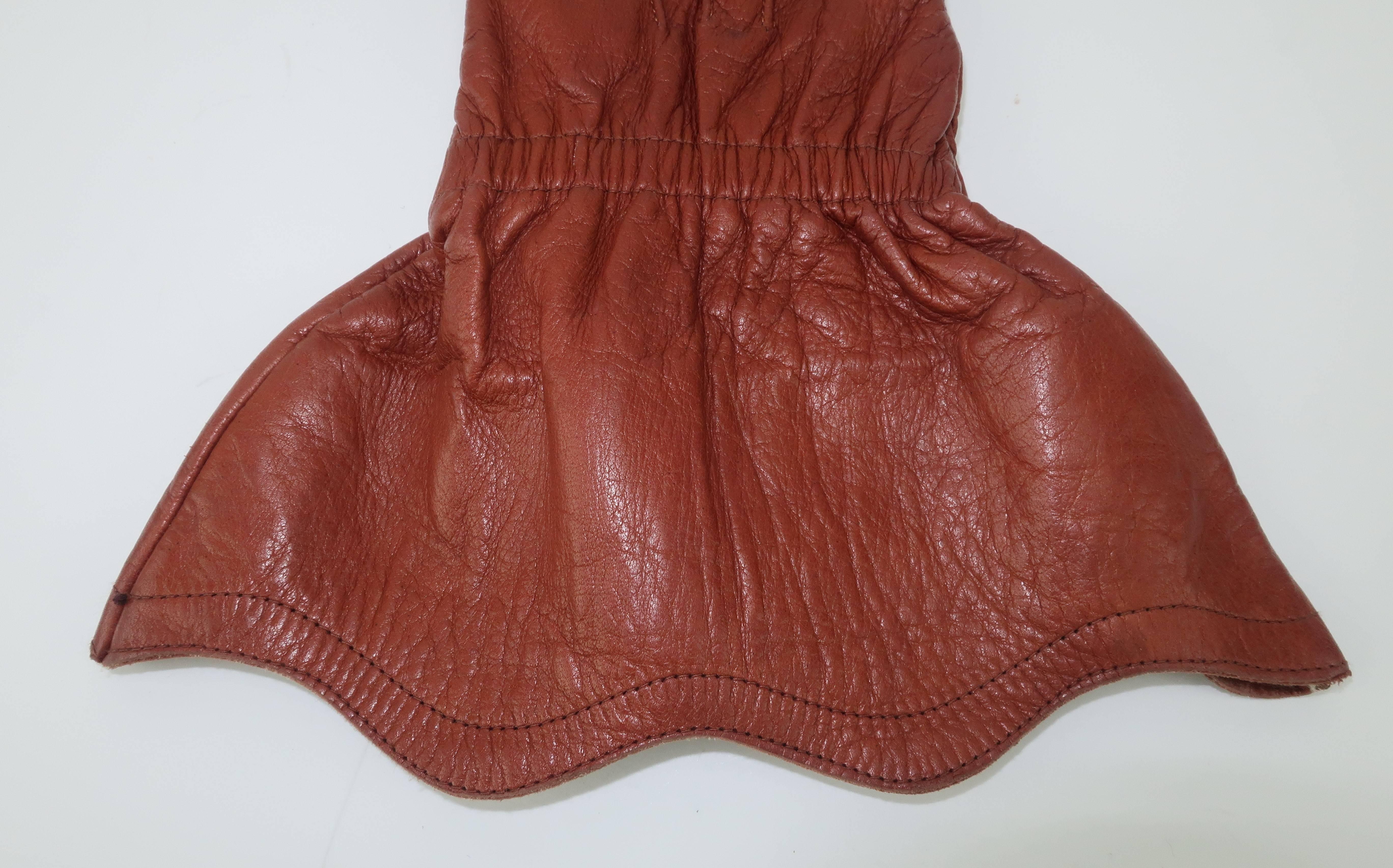 1980's Yves Saint Laurent Cognac Brown Leather Gauntlet Gloves In Good Condition In Atlanta, GA