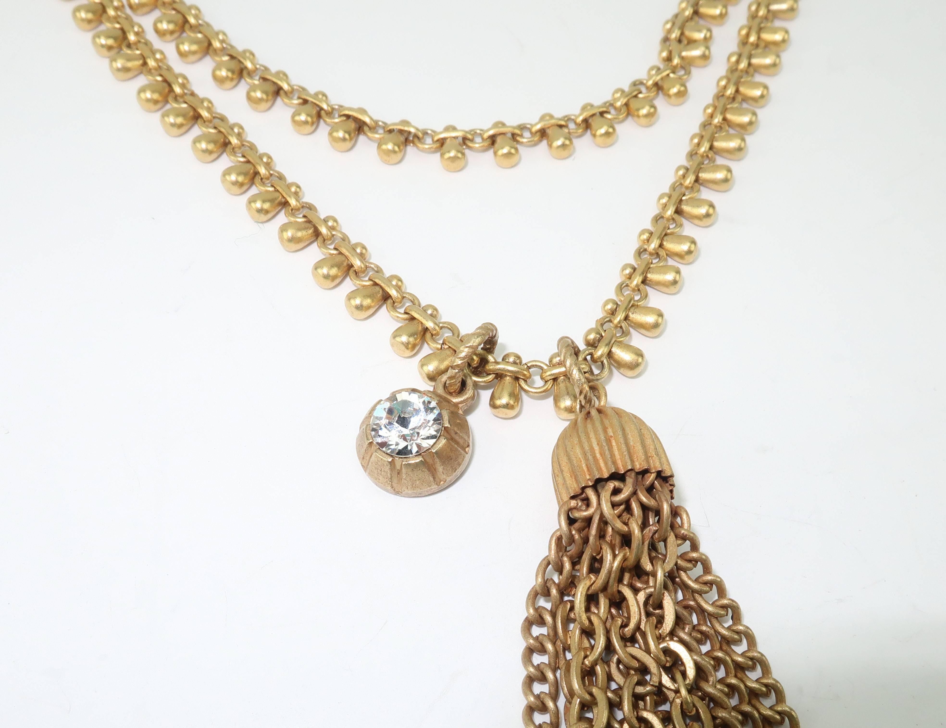 Vintage Multi Strand Articulated Gold Chain Tassel Necklace In Excellent Condition In Atlanta, GA