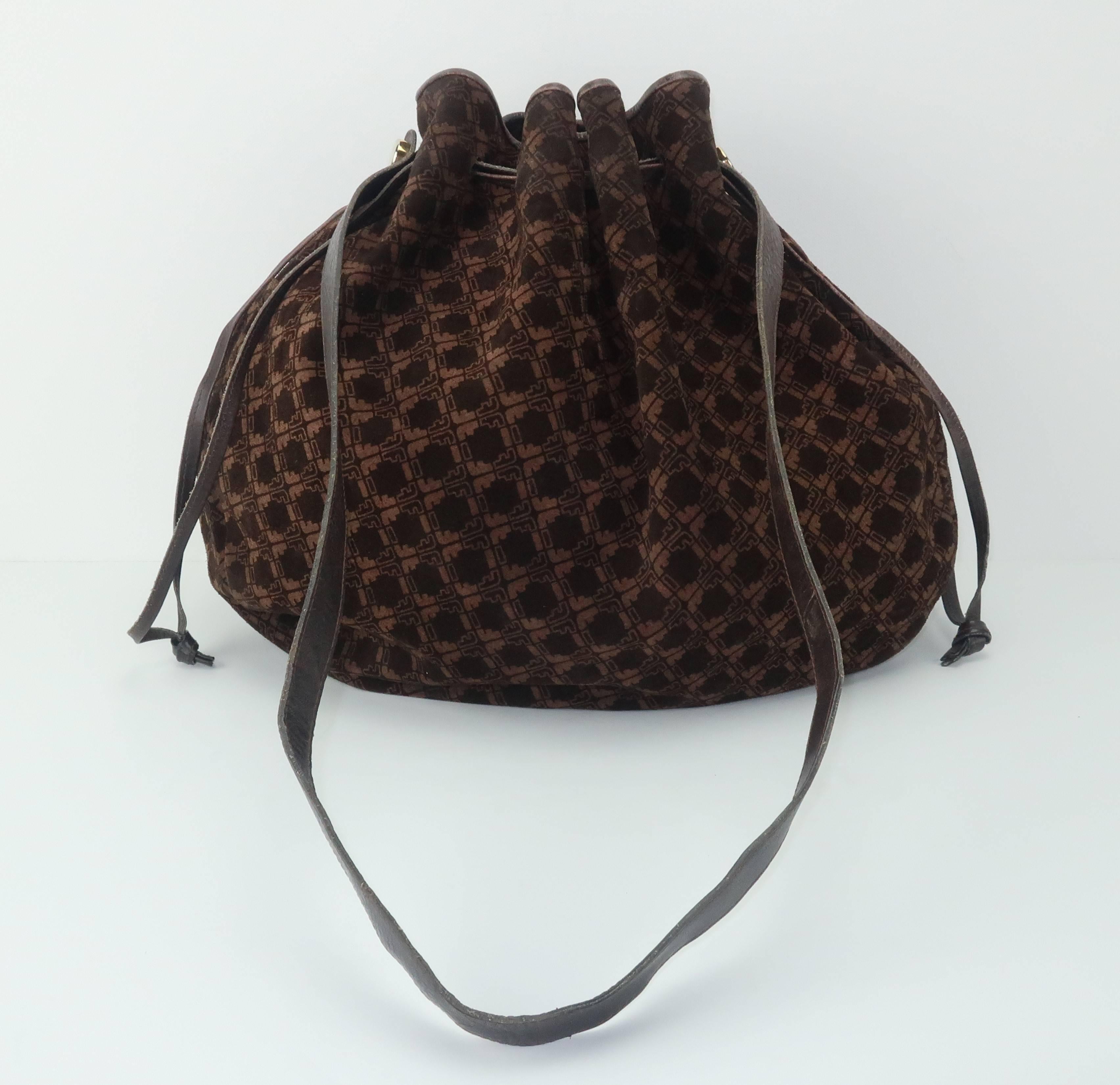 Vintage Ferragamo Brown Suede Logo Drawstring Hobo Handbag In Good Condition In Atlanta, GA