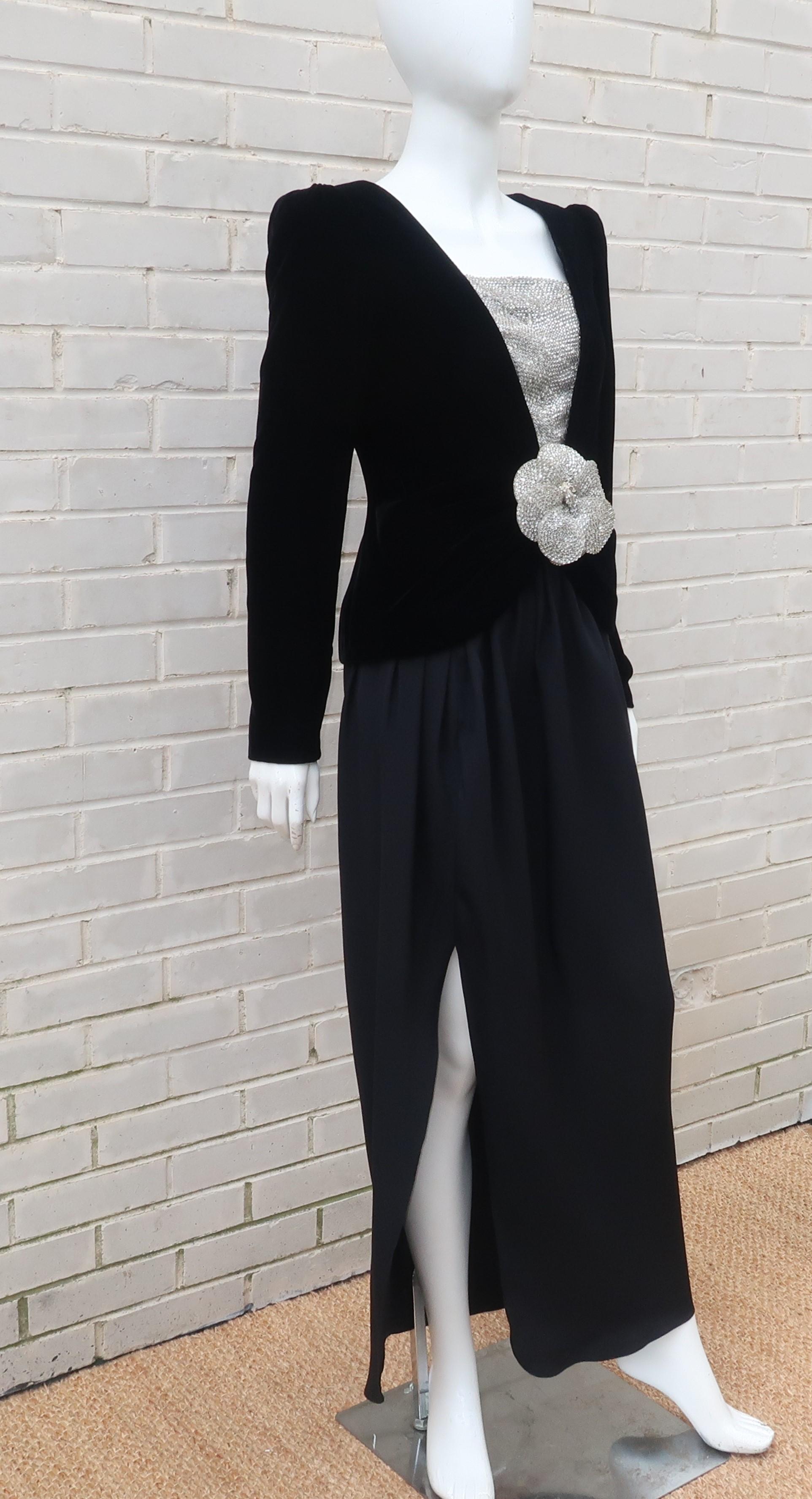 C.1990 Oscar de la Renta Black Velvet Two Piece Dress With Silver Sequins 3
