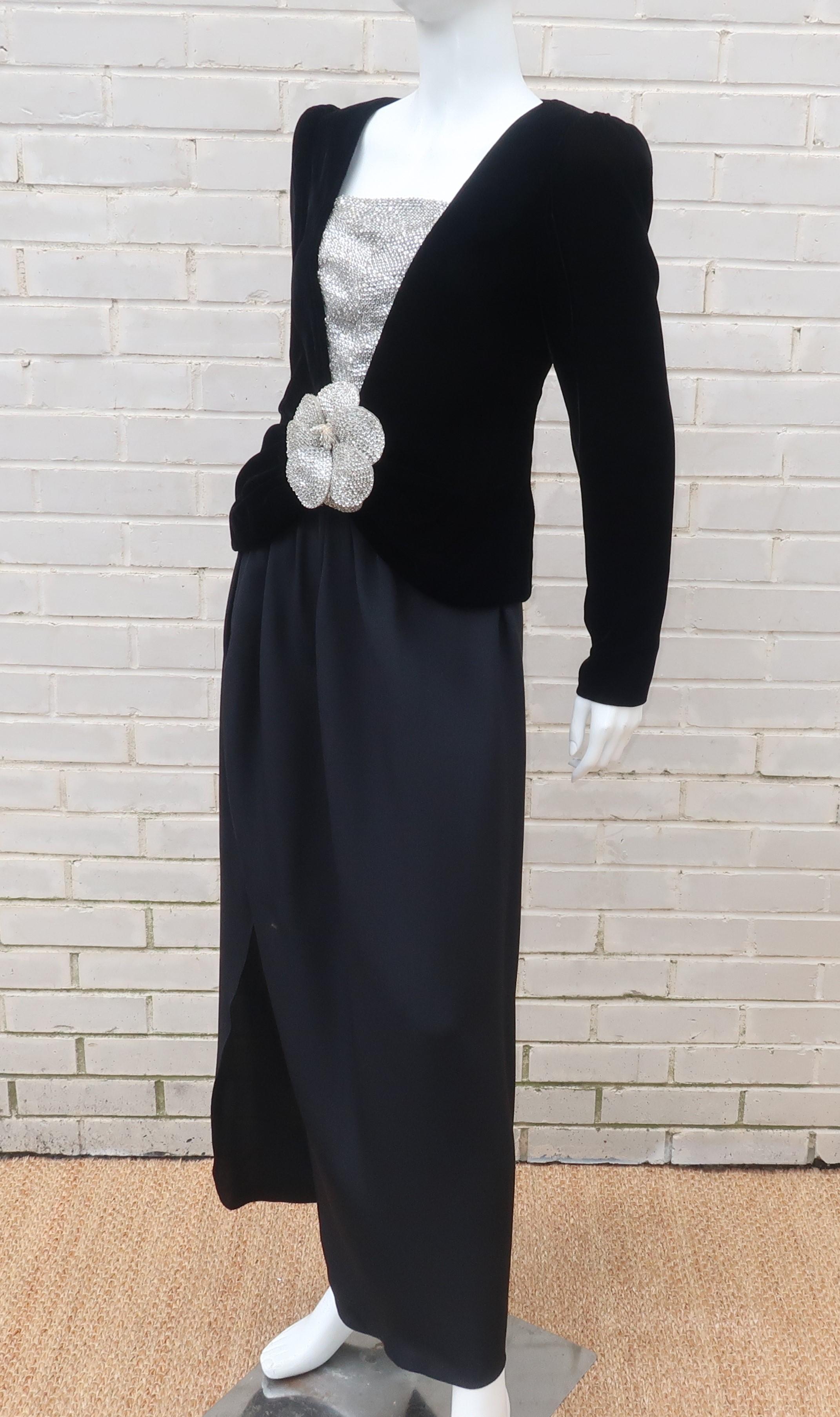 C.1990 Oscar de la Renta Black Velvet Two Piece Dress With Silver Sequins 4