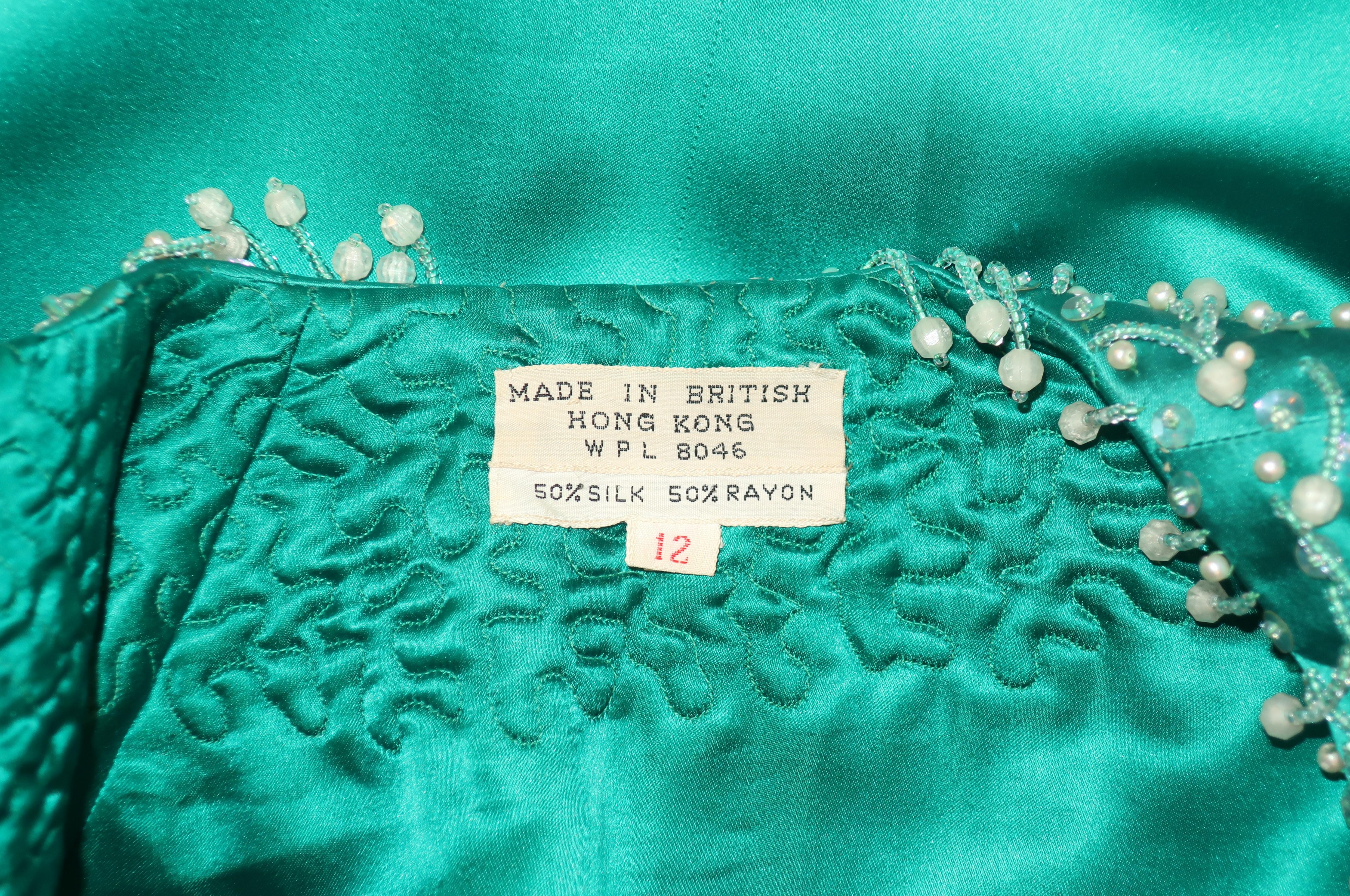 C.1960 British Hong Kong Jade Green Beaded Satin Caftan Robe Evening Coat 10