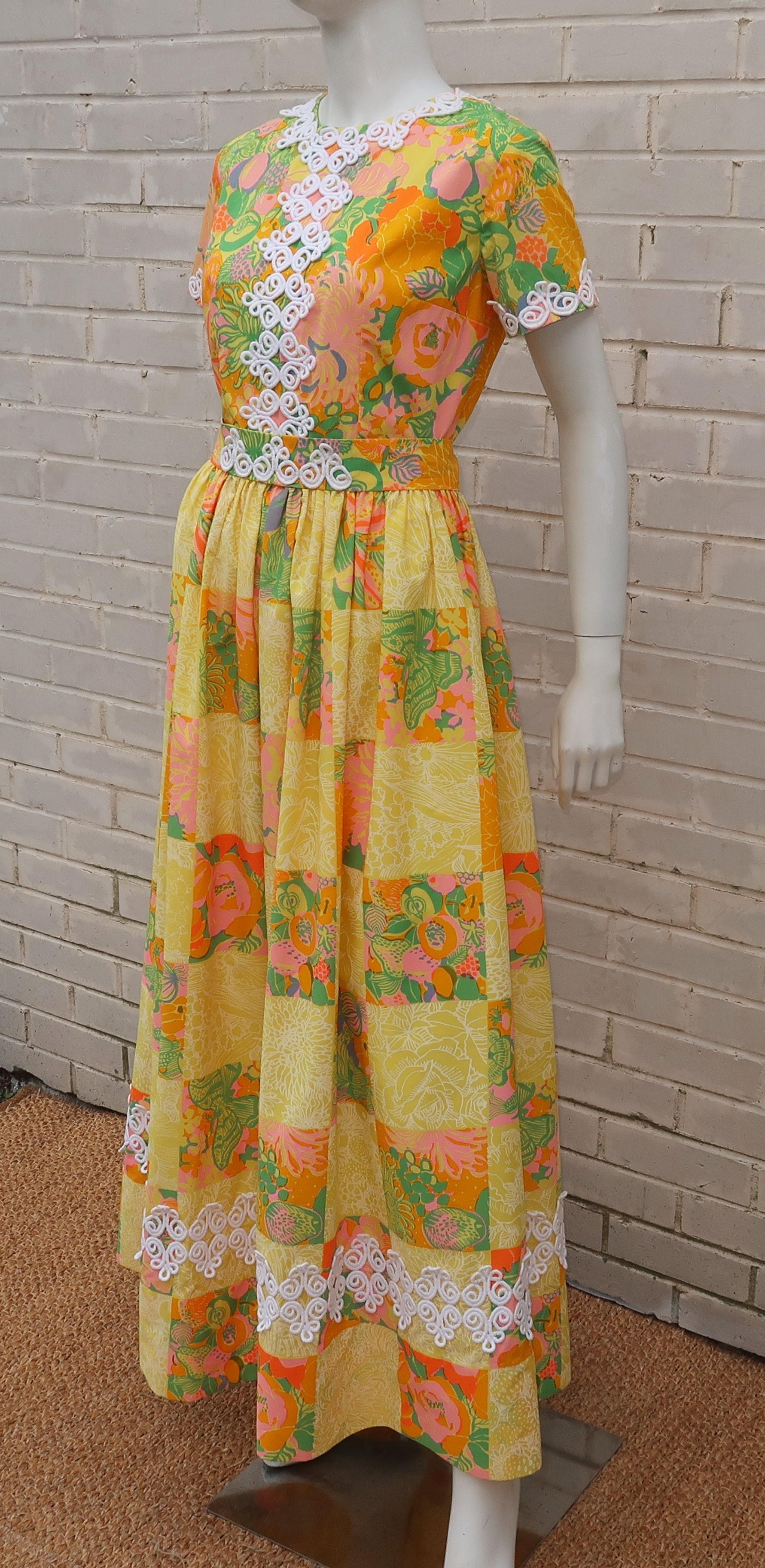 Lilly Pulitzer Fruit and Floral Print Maxi Dress, 1960s  In Good Condition In Atlanta, GA