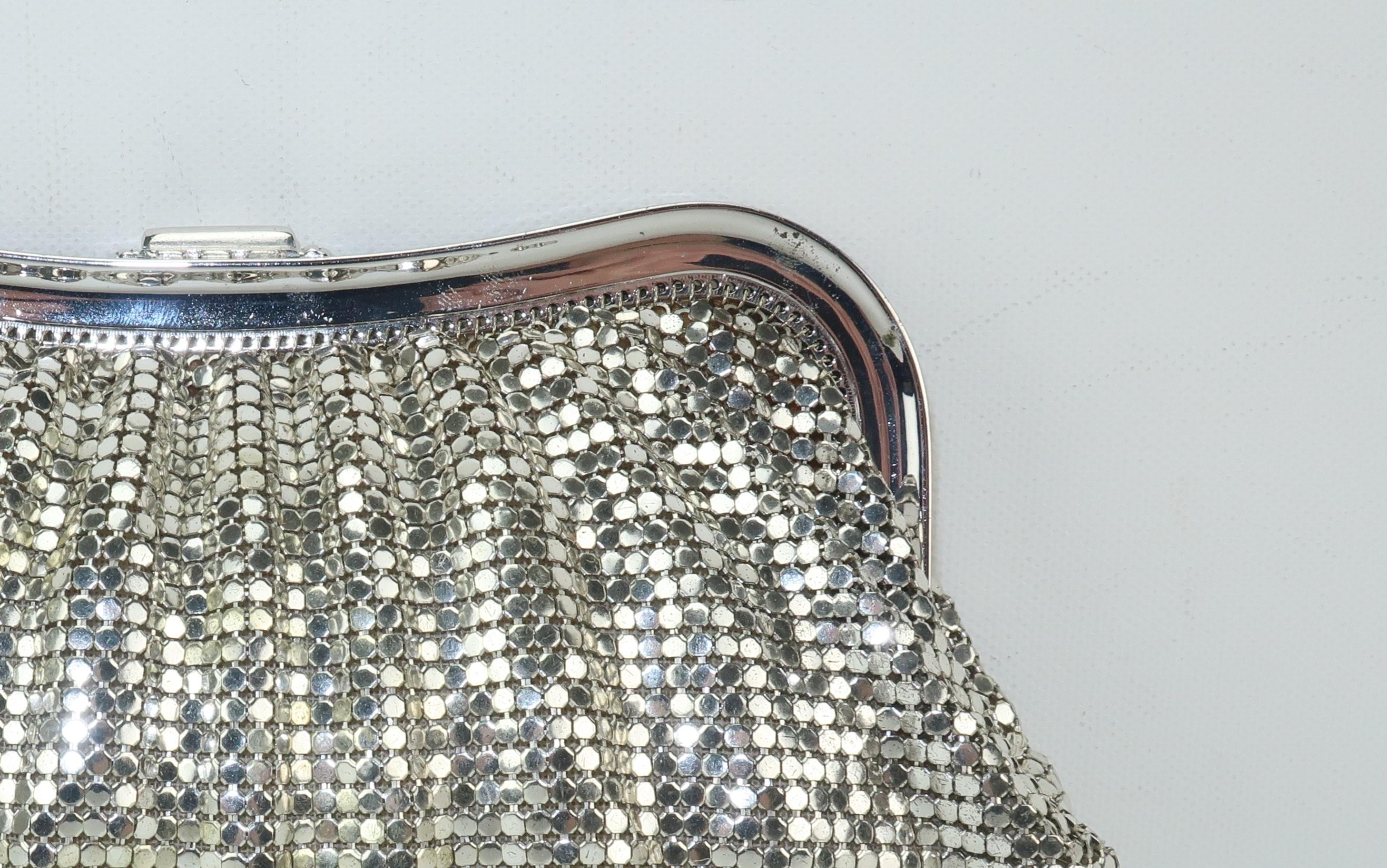 Women's C.1950 Whiting & Davis Silver Mesh Clutch Evening Handbag