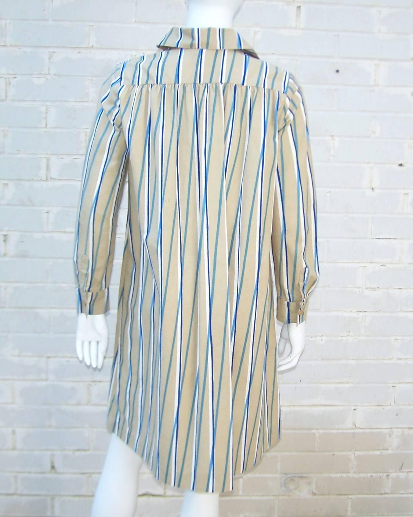 1970s Marimekko of Finland Graphic Op Art Striped Cotton Shirt Dress In Excellent Condition In Atlanta, GA