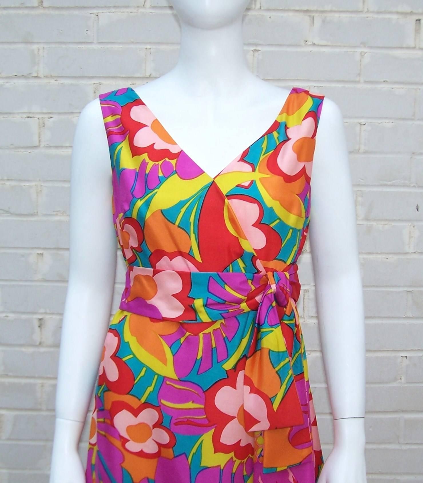 1960s Morton Myles Tropical Floral Silk Dress In Excellent Condition In Atlanta, GA