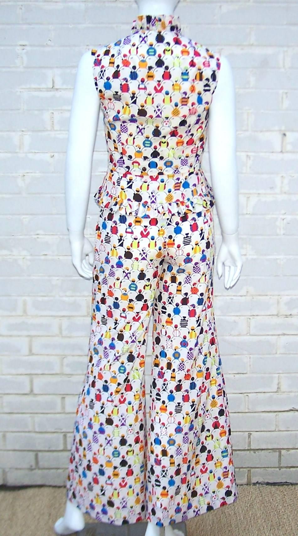 1970's 'Day At The Races' Silk Bell Bottom Pants Ensemble With Jockey Print In Excellent Condition In Atlanta, GA