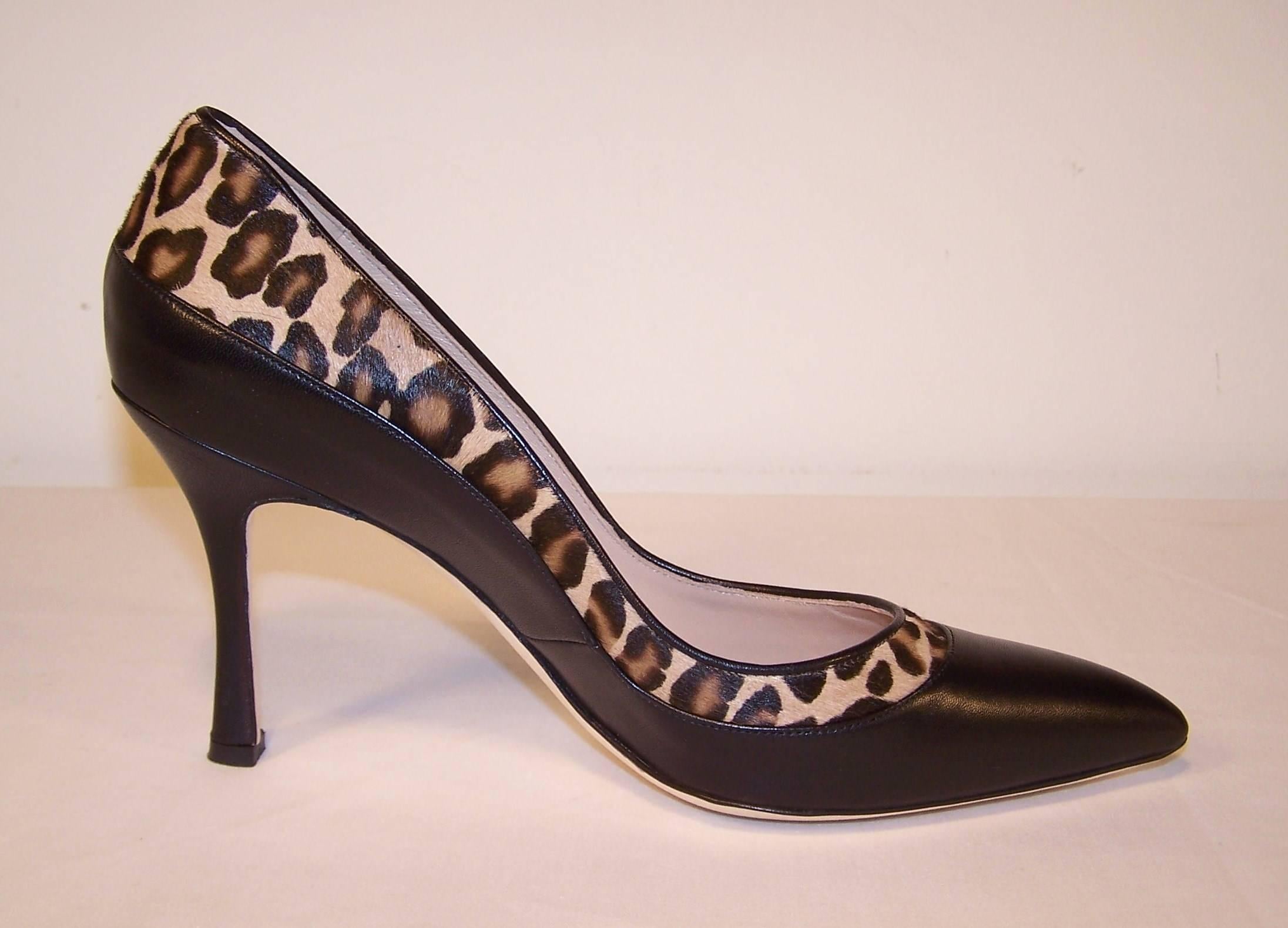 Women's Classic Manolo Blahnik Leopard Printed Pony Stiletto Heeled Pumps
