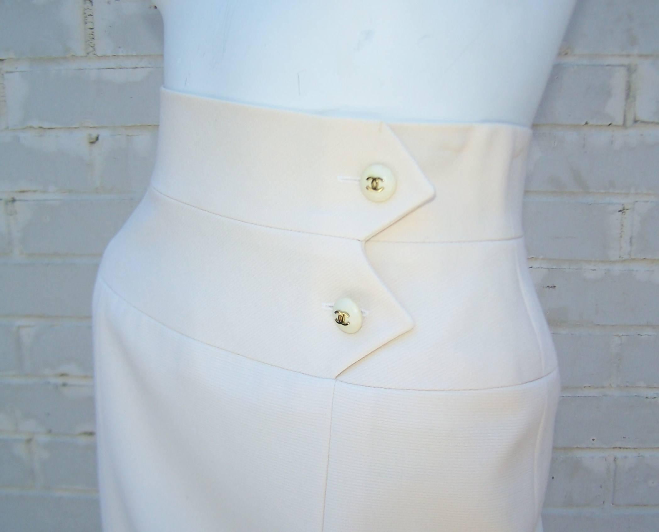 1990's Classic Chanel Boutique High Waist Winter White Skirt 2