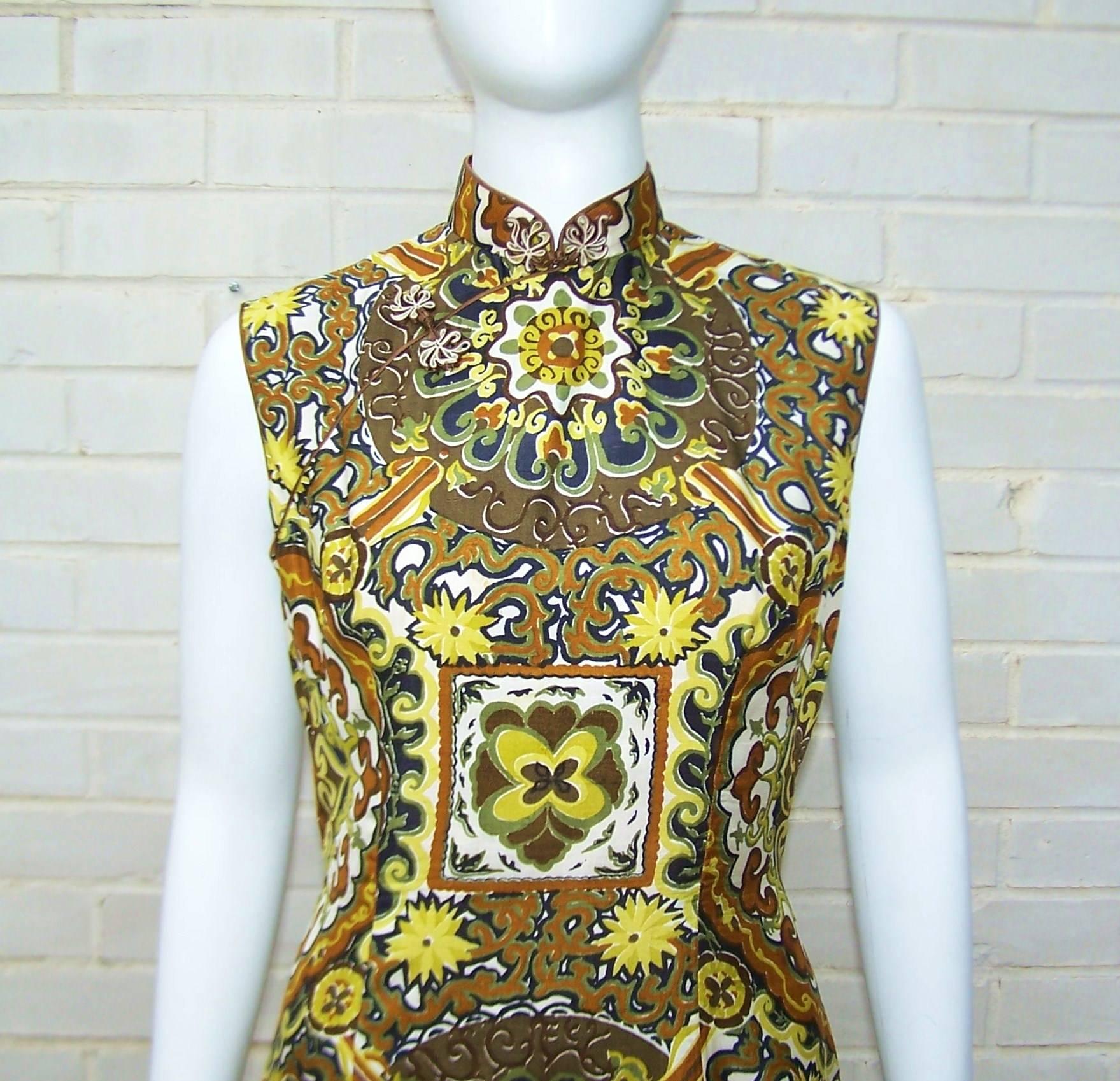 Women's C.1970 Cheongsam Exotic Silk Tiki Dress
