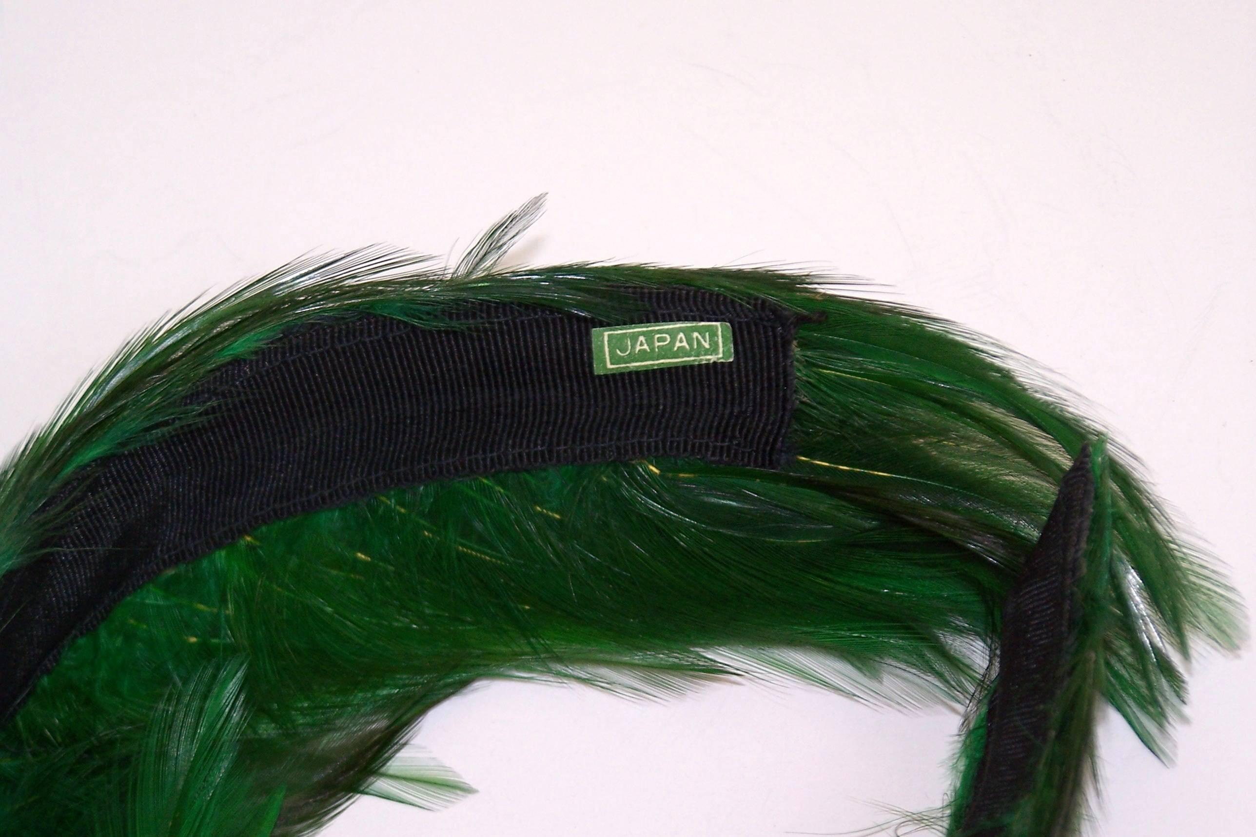 C.1950 Emerald Green Feather Covered Headband Hat 5