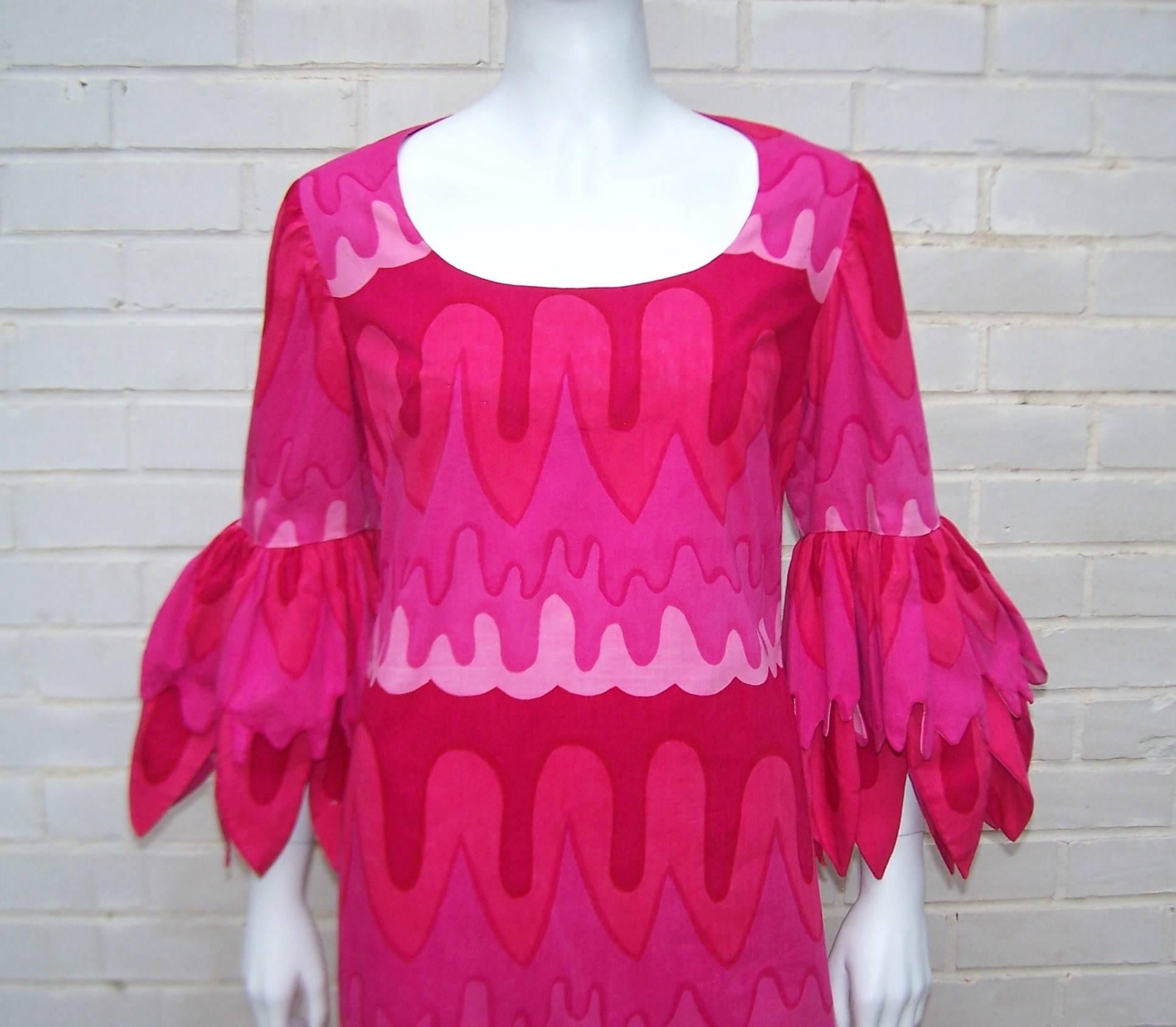 C.1970 Hot Pink Mod Print Maxi Dress With Petal Sleeves 2