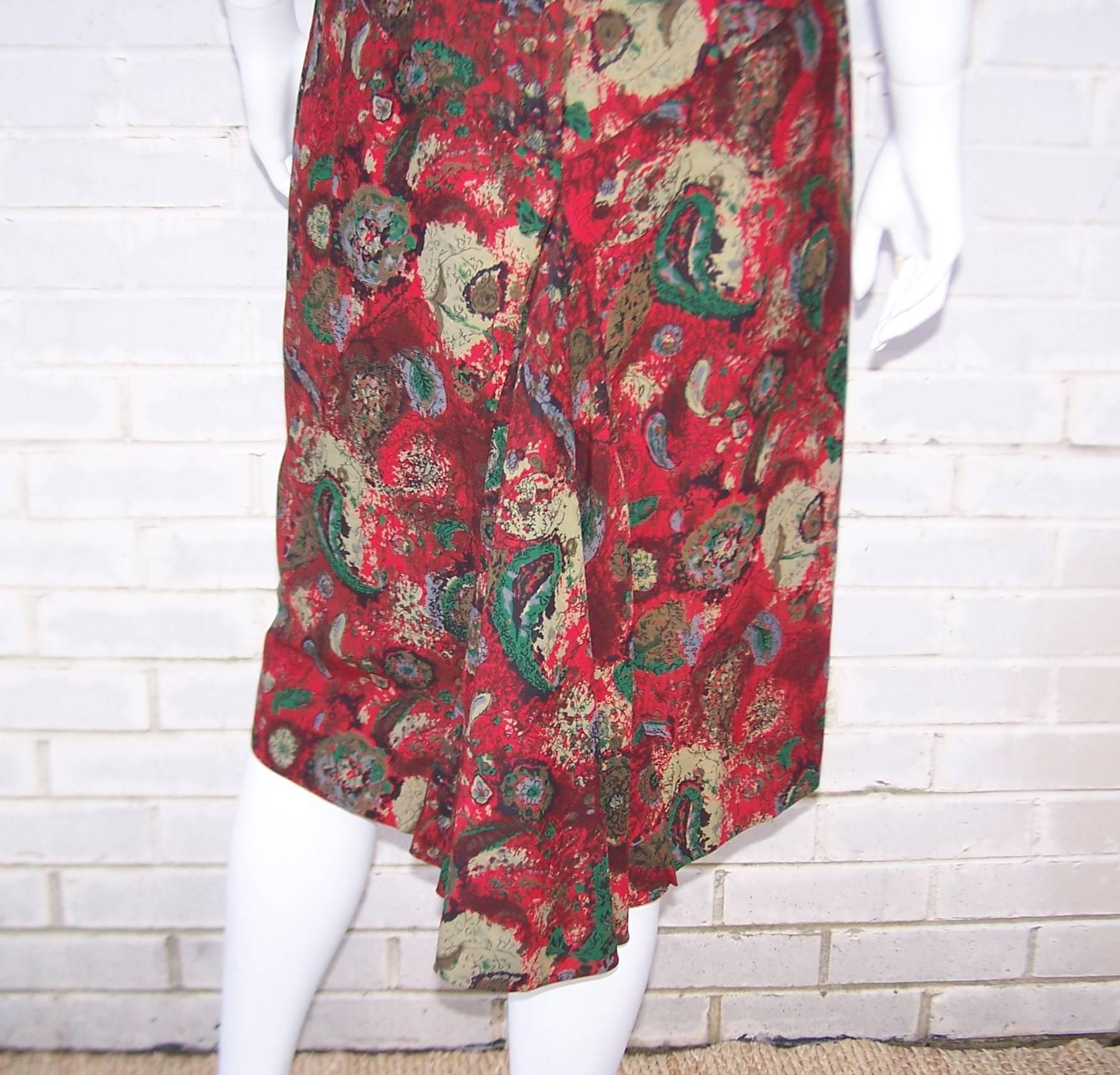 1950's Suzy Perette Abstract Paisley Print Dress With Bustle Kick Pleat & Hat 3