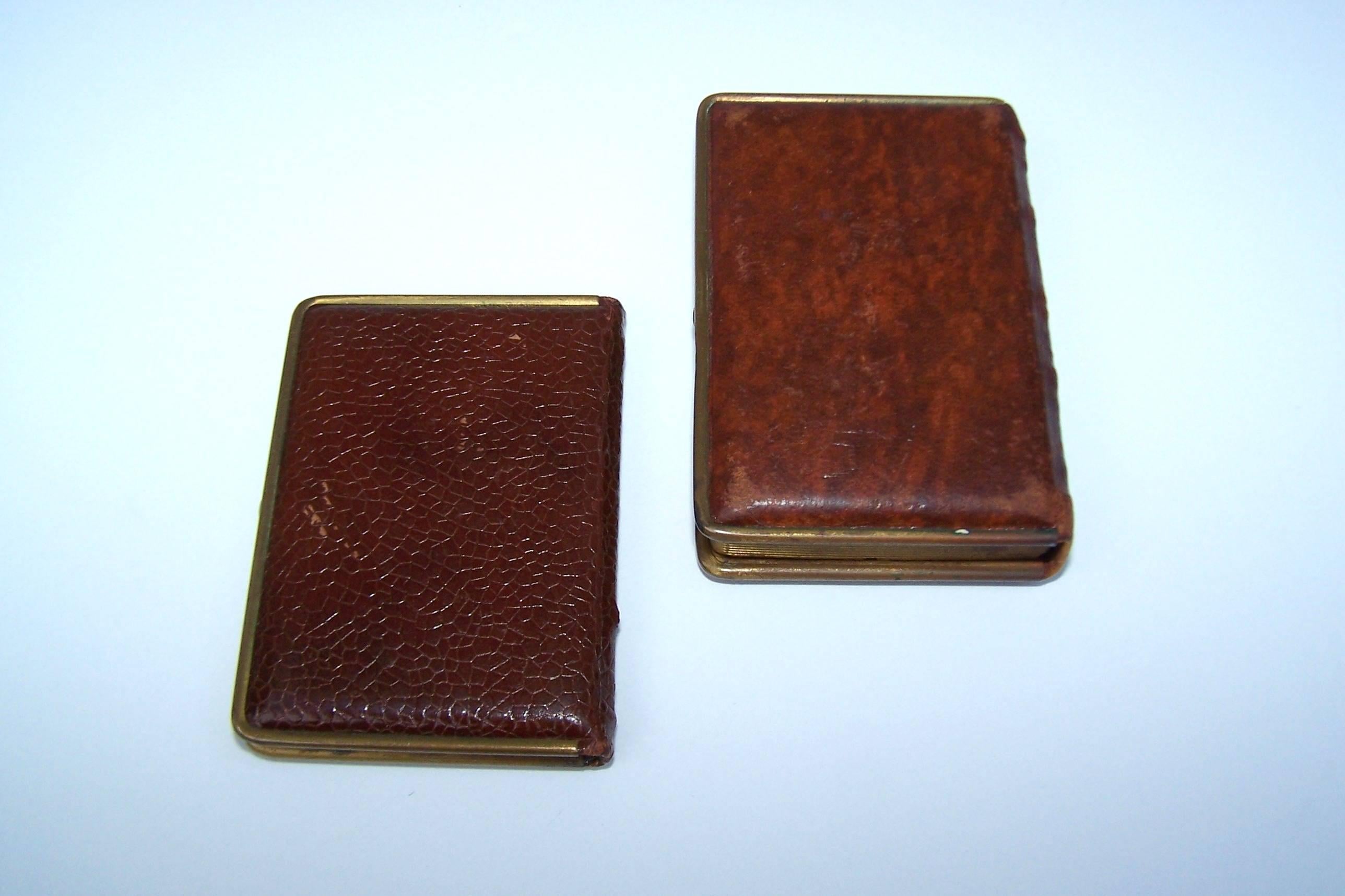 Brown Pair C.1930 Mondaine Tooled Leather Art Deco Powder Compacts