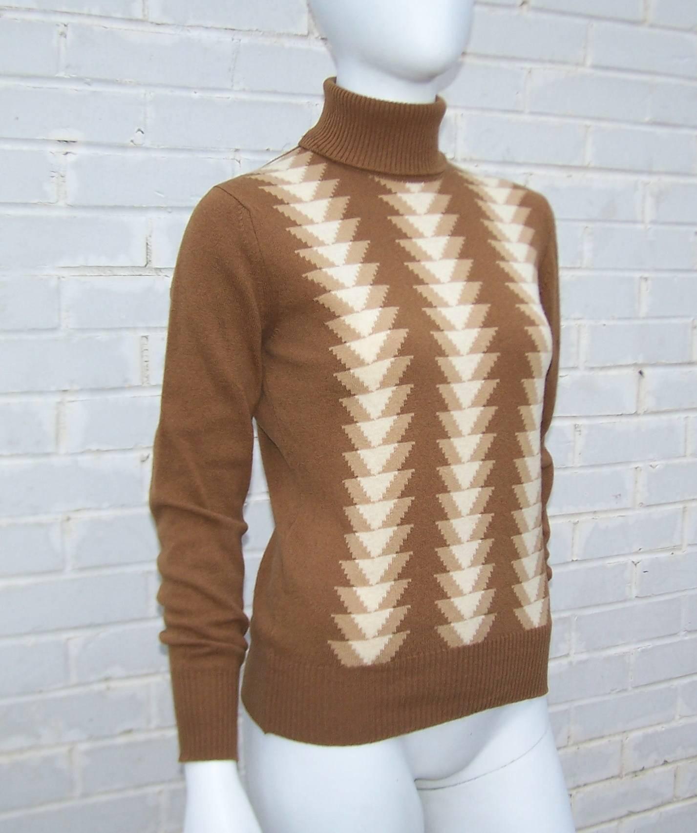 Brown 1970's Jaeger Graphic Op Art Print Wool Turtleneck Sweater