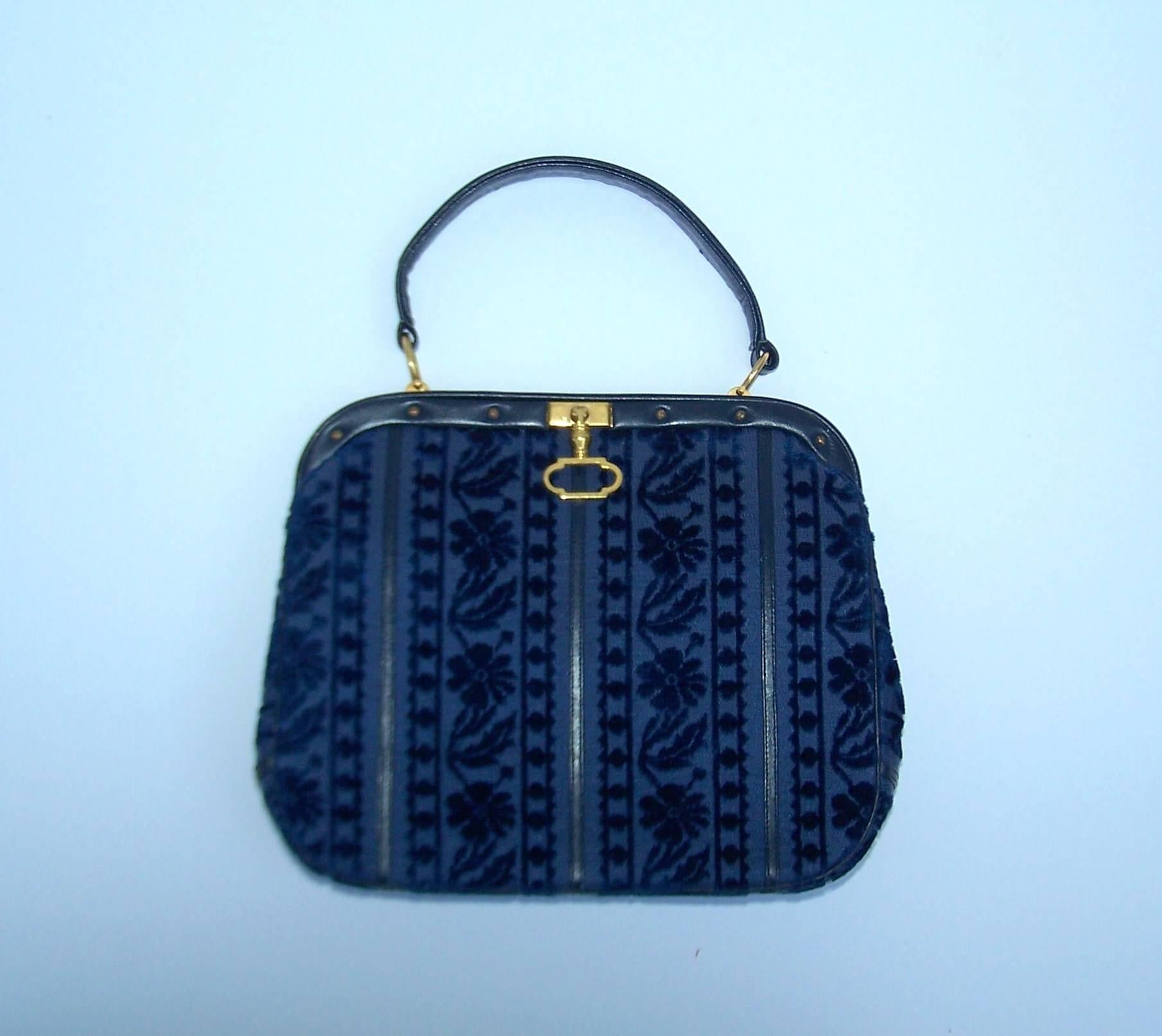Precious 1950's Roberta Di Camerino Blue Cut Velvet & Leather Handbag 3
