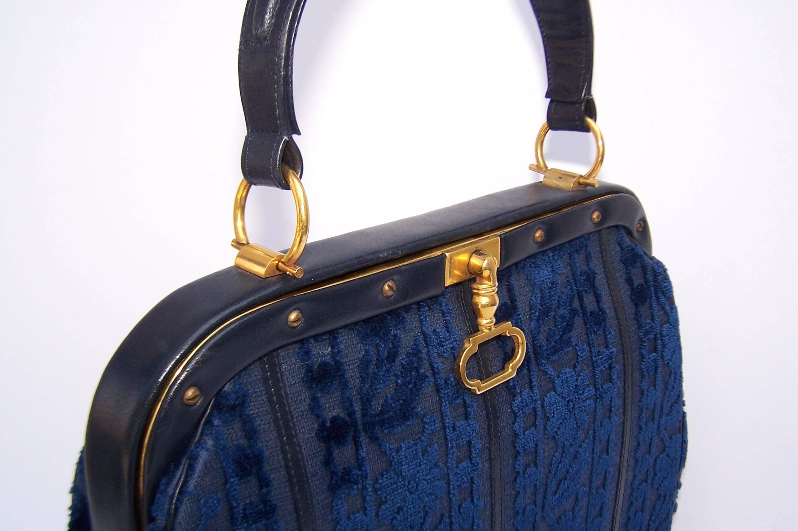 Precious 1950's Roberta Di Camerino Blue Cut Velvet & Leather Handbag 4