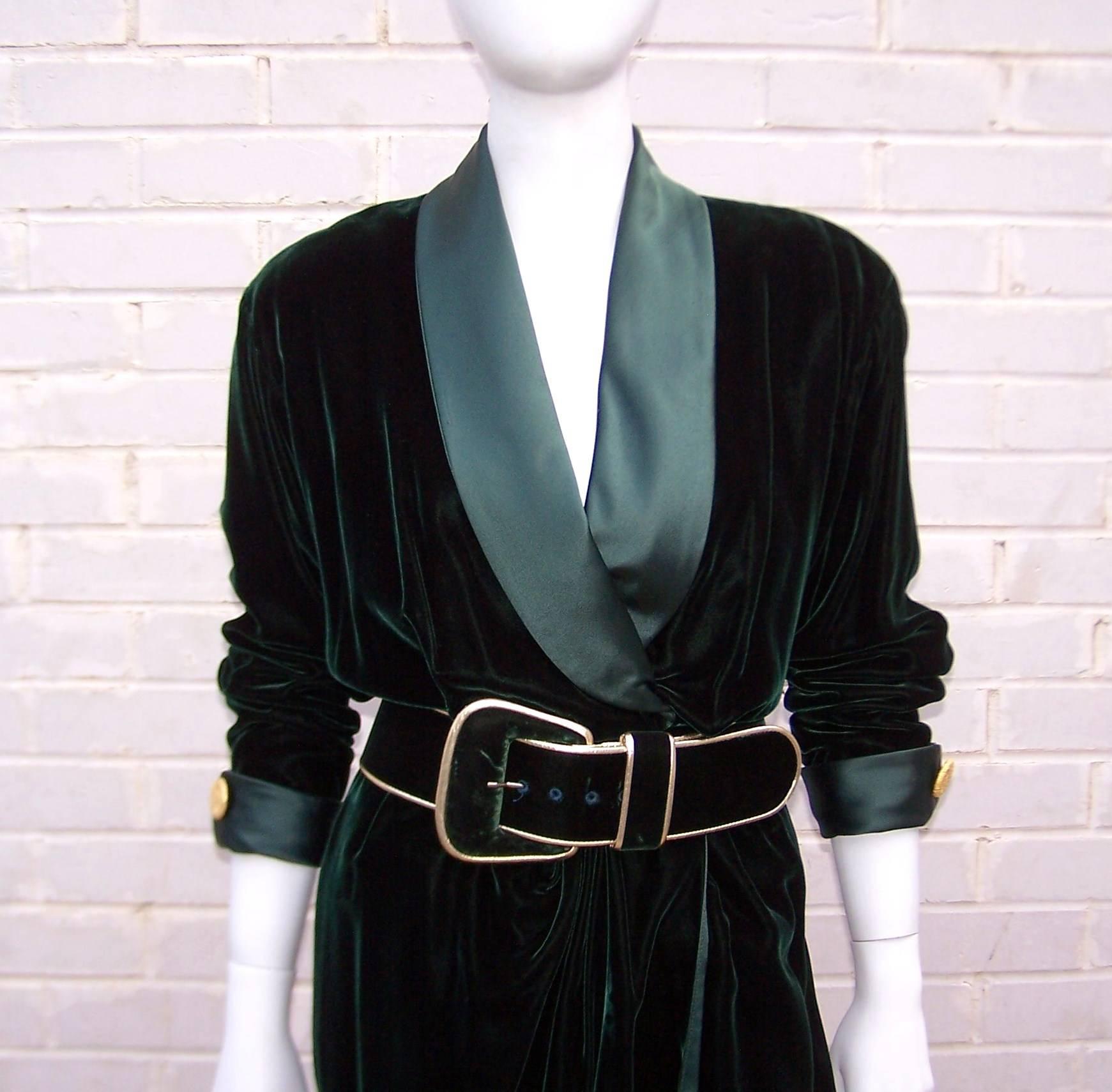 1980's Donna Karan for Anne Klein Rich Green Velvet Dress With Gold Details In Excellent Condition In Atlanta, GA