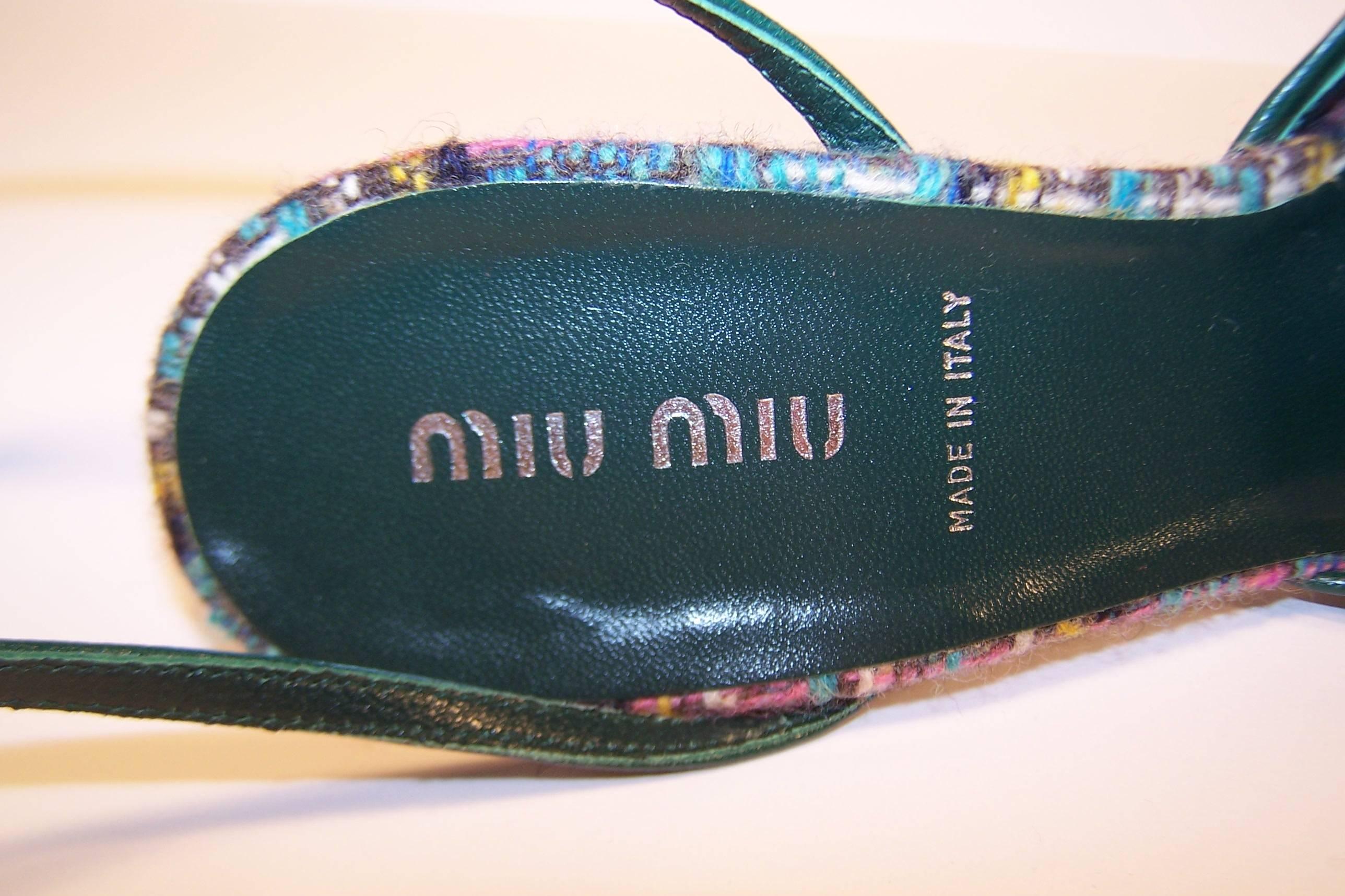 Never Worn Miu Miu Wool Tweed Strappy Sandals With Green Leather Details 4