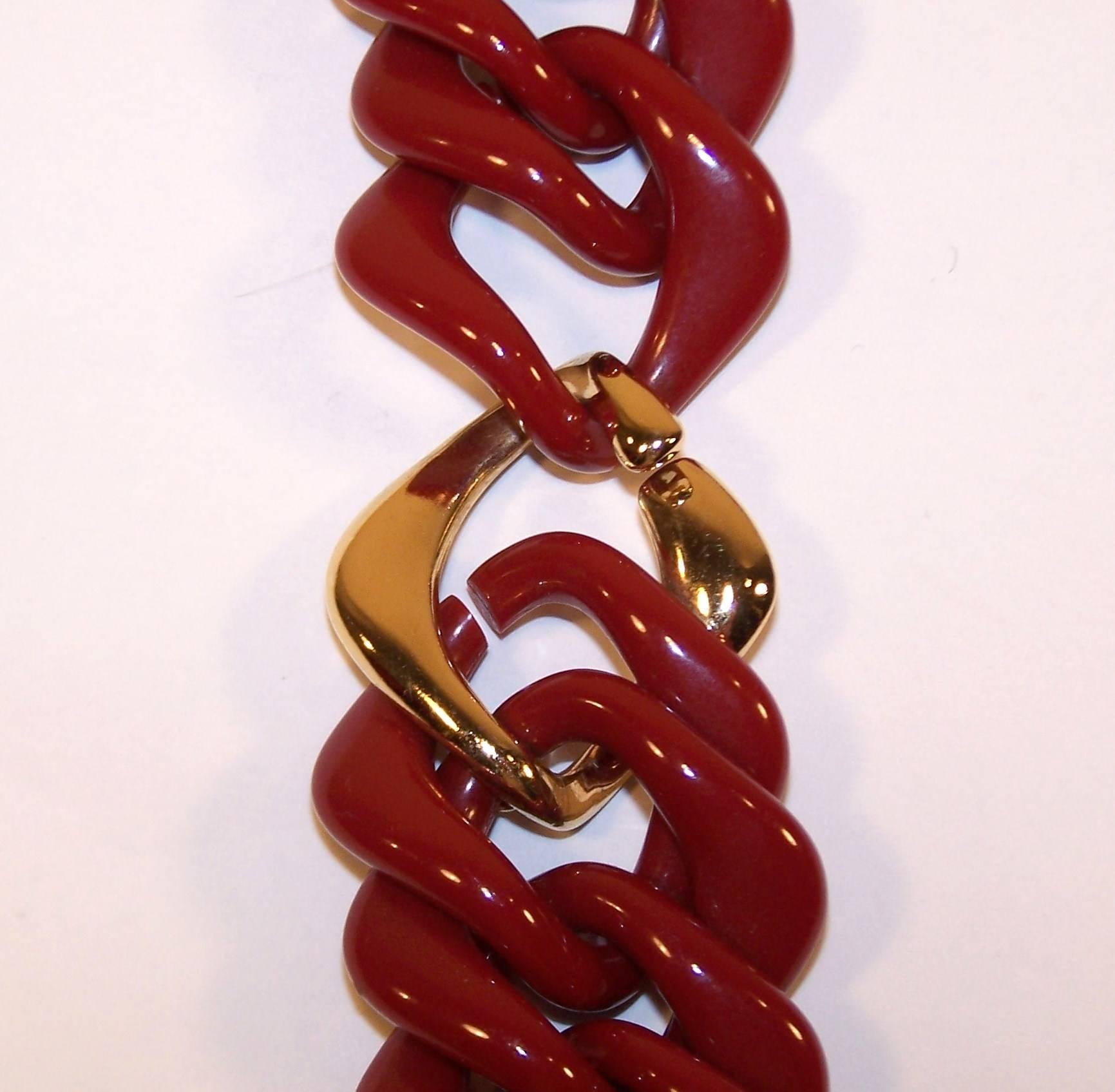 1970's Trifari Chunky Chain Link Necklace 3