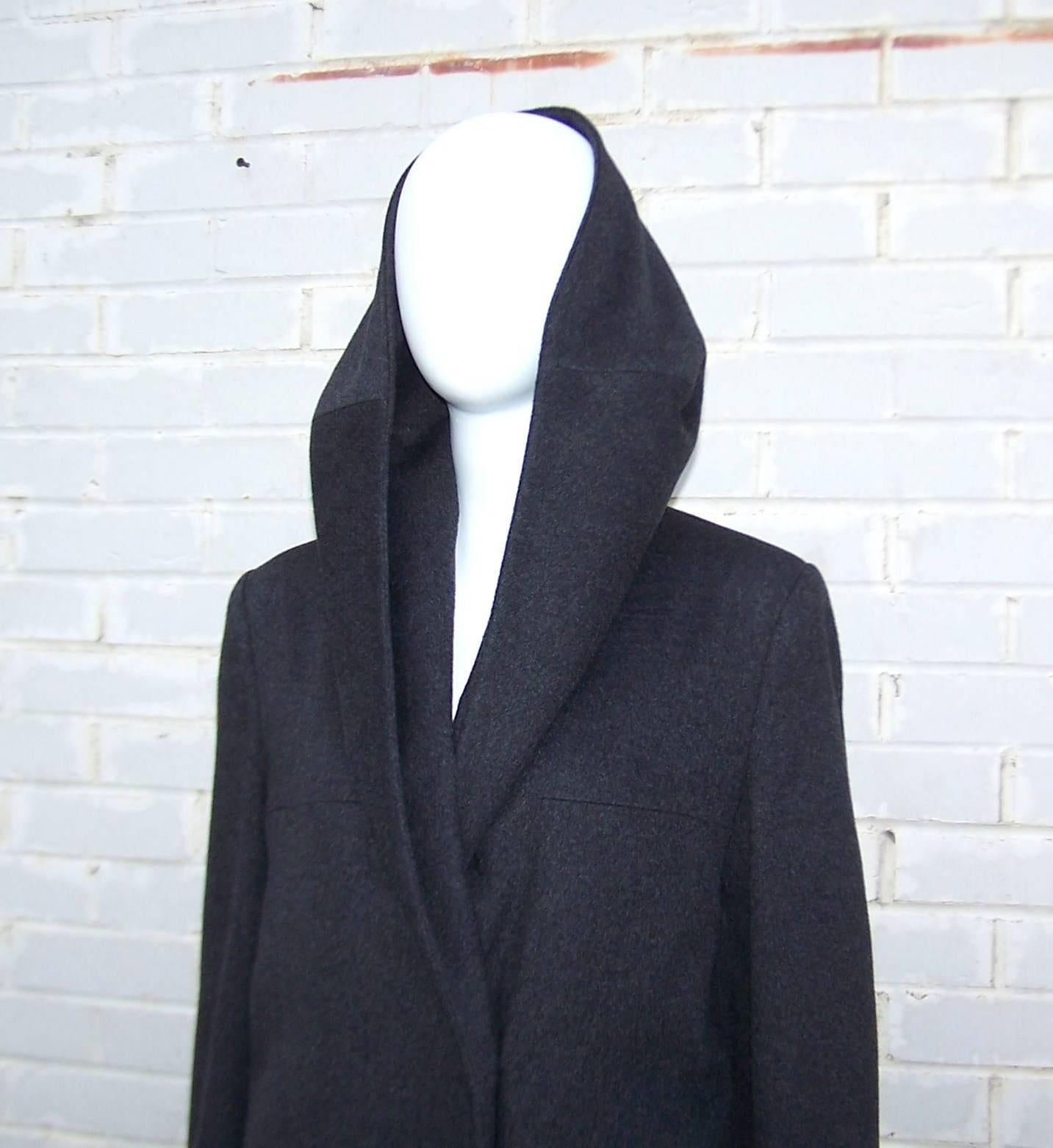 Austere 1990's Tse Charcoal Gray Cashmere Coat With Shawl Style Capelet 3