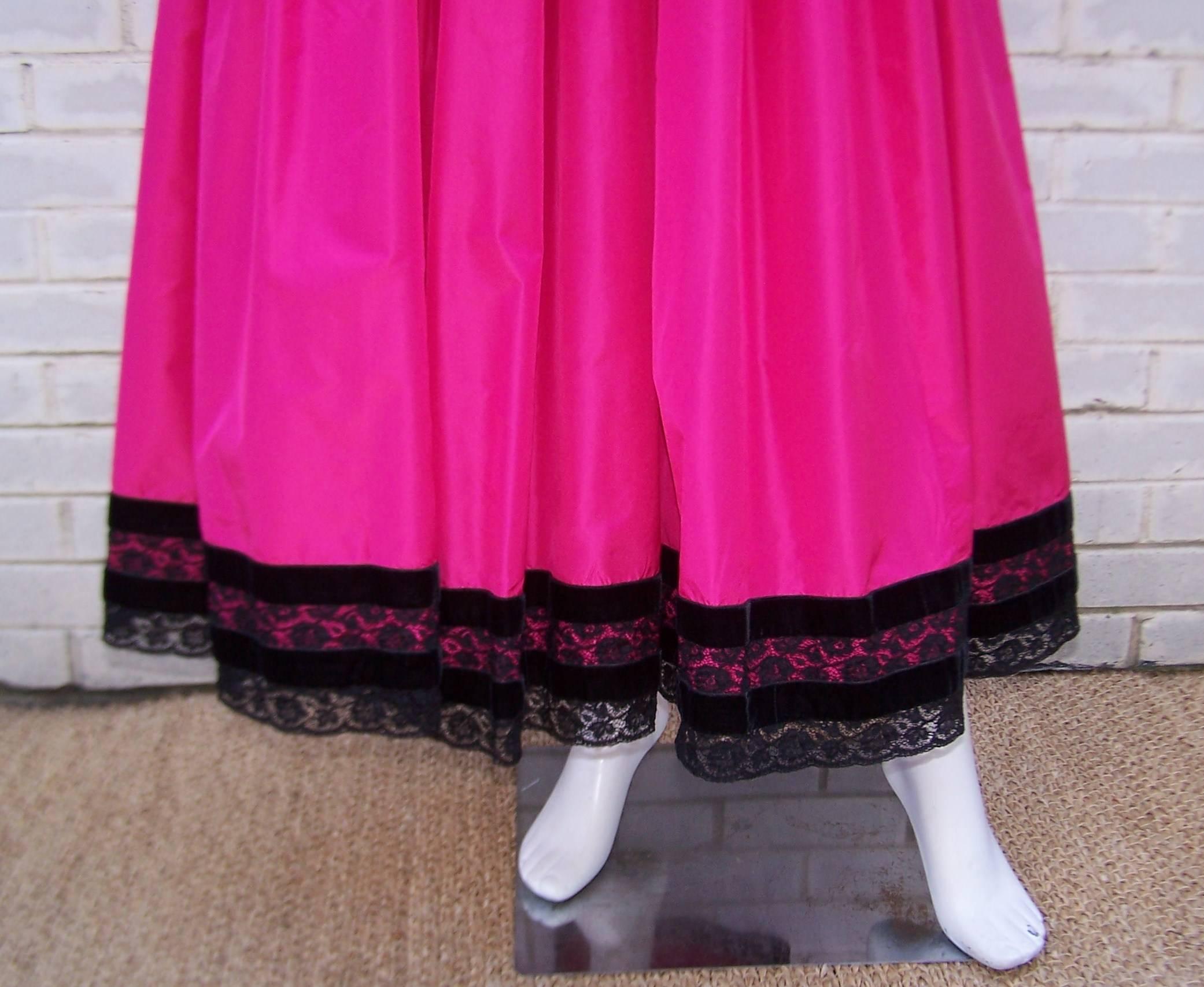 Oscar de la Renta Fuchsia Silk Taffeta Skirt With Velvet Details, 1980's 2