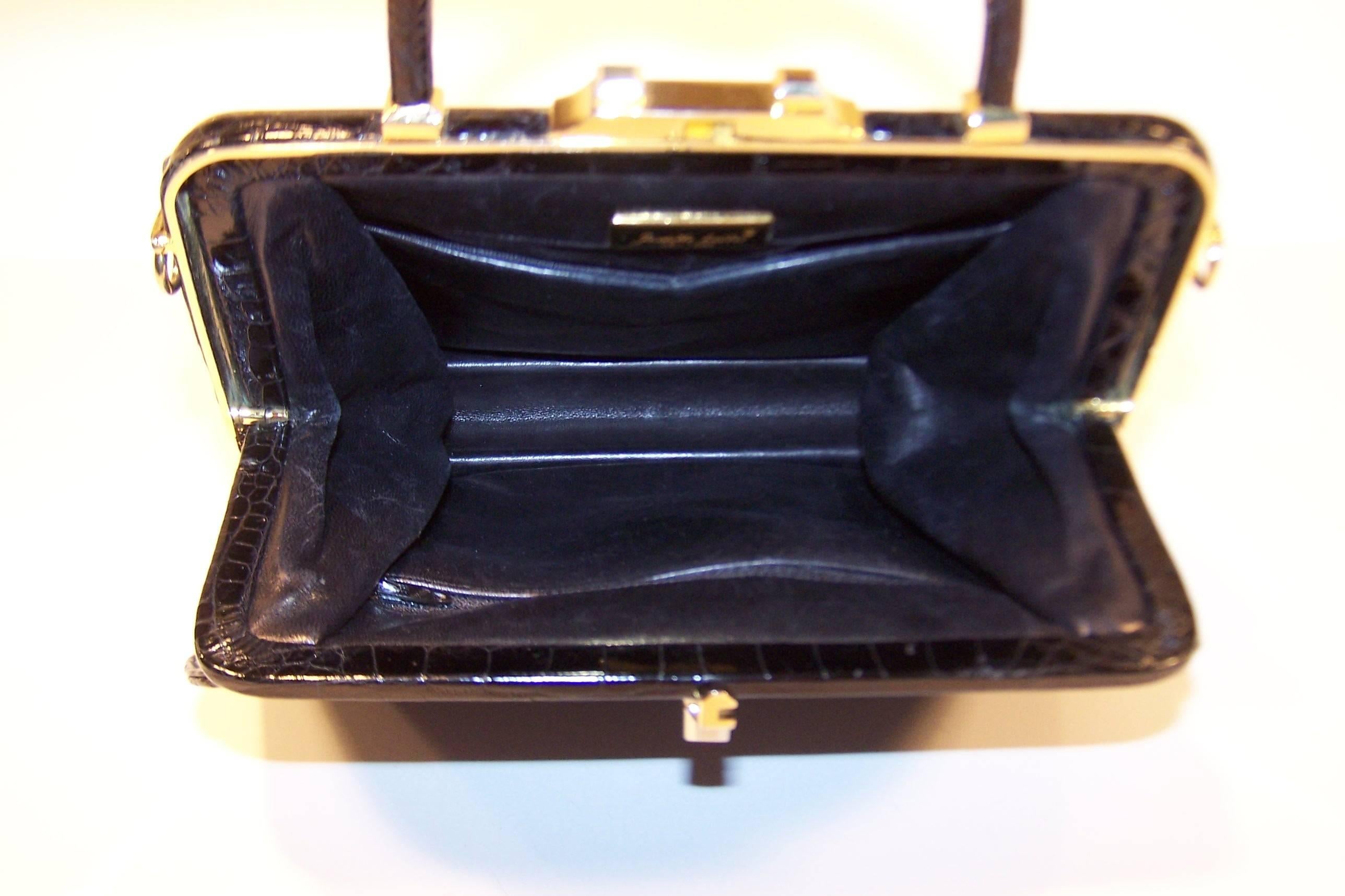 1990's Judith Leiber Black Alligator Handbag With Optional Shoulder Strap 4